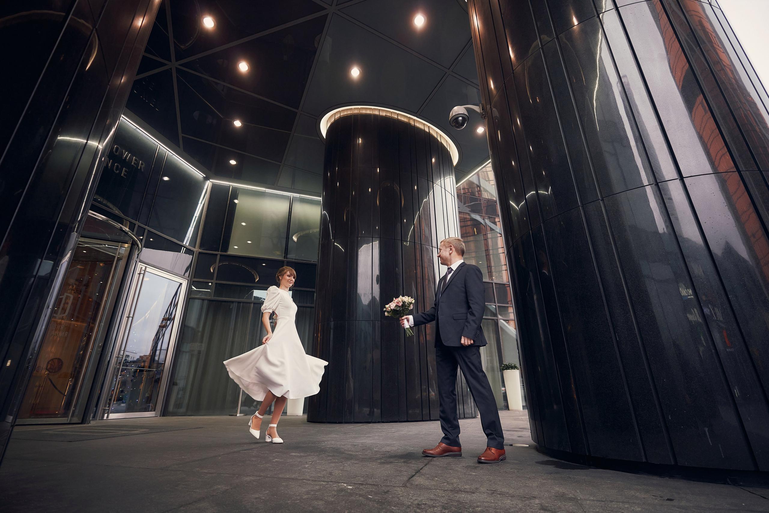 Свадебная Фотосессия в Москва-Сити, ресторан Birds