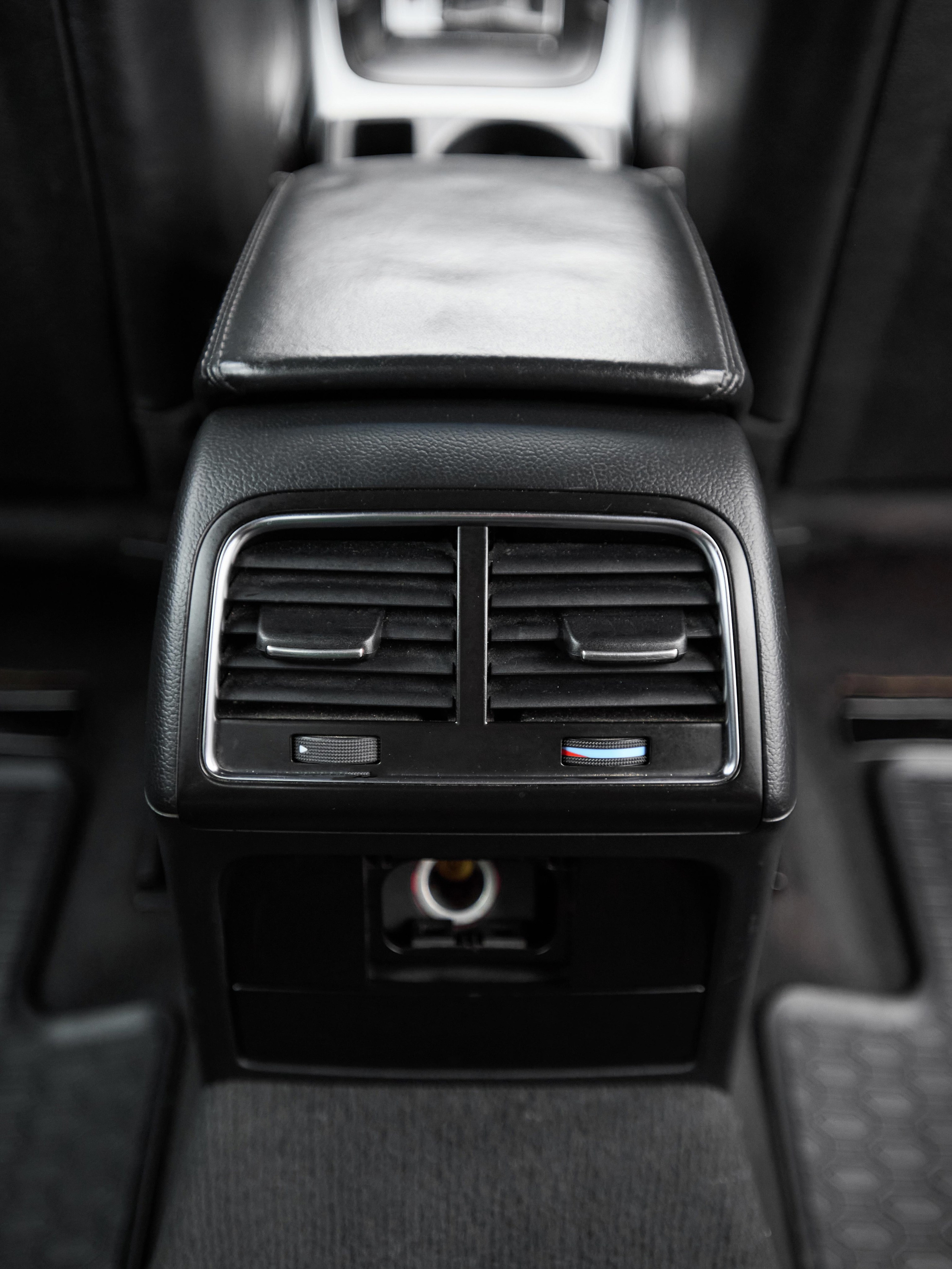 Audi А4. Автомобильный и интерьерный фотограф в Минске Александр Тагаев