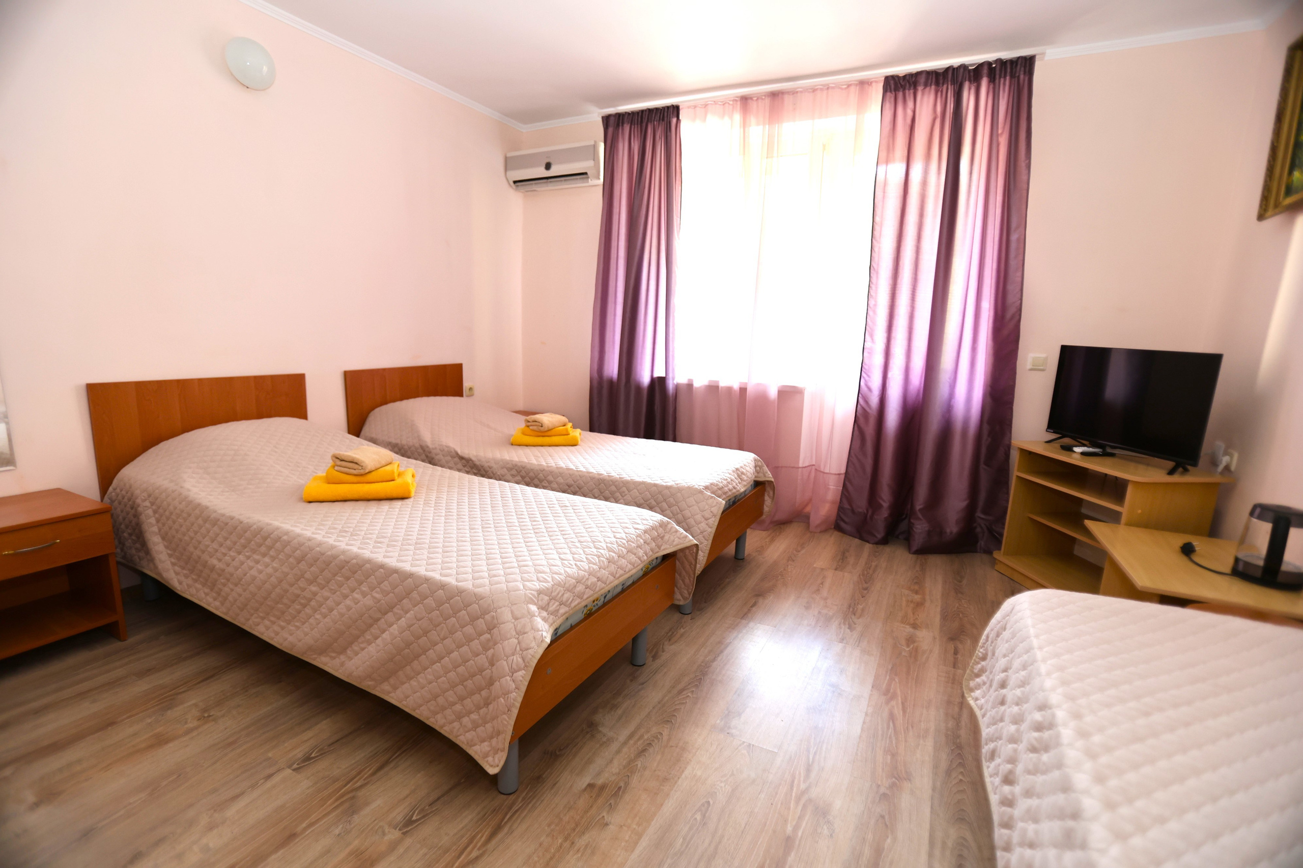 Номера «Стандарт» | Ставрополец — Оздоровительный Пансионат | с. Широкая Балка г. Новороссийск. Ставрополец — Оздоровительный пансионат | с. Широкая Балка г. Новороссийск