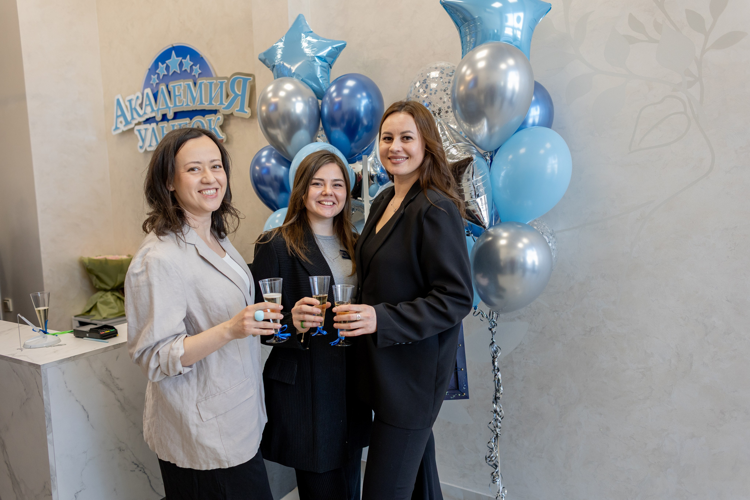 Репортаж с открытия стоматологии «Академия Улыбок». Фотограф Михеев Игорь в Ставрополе