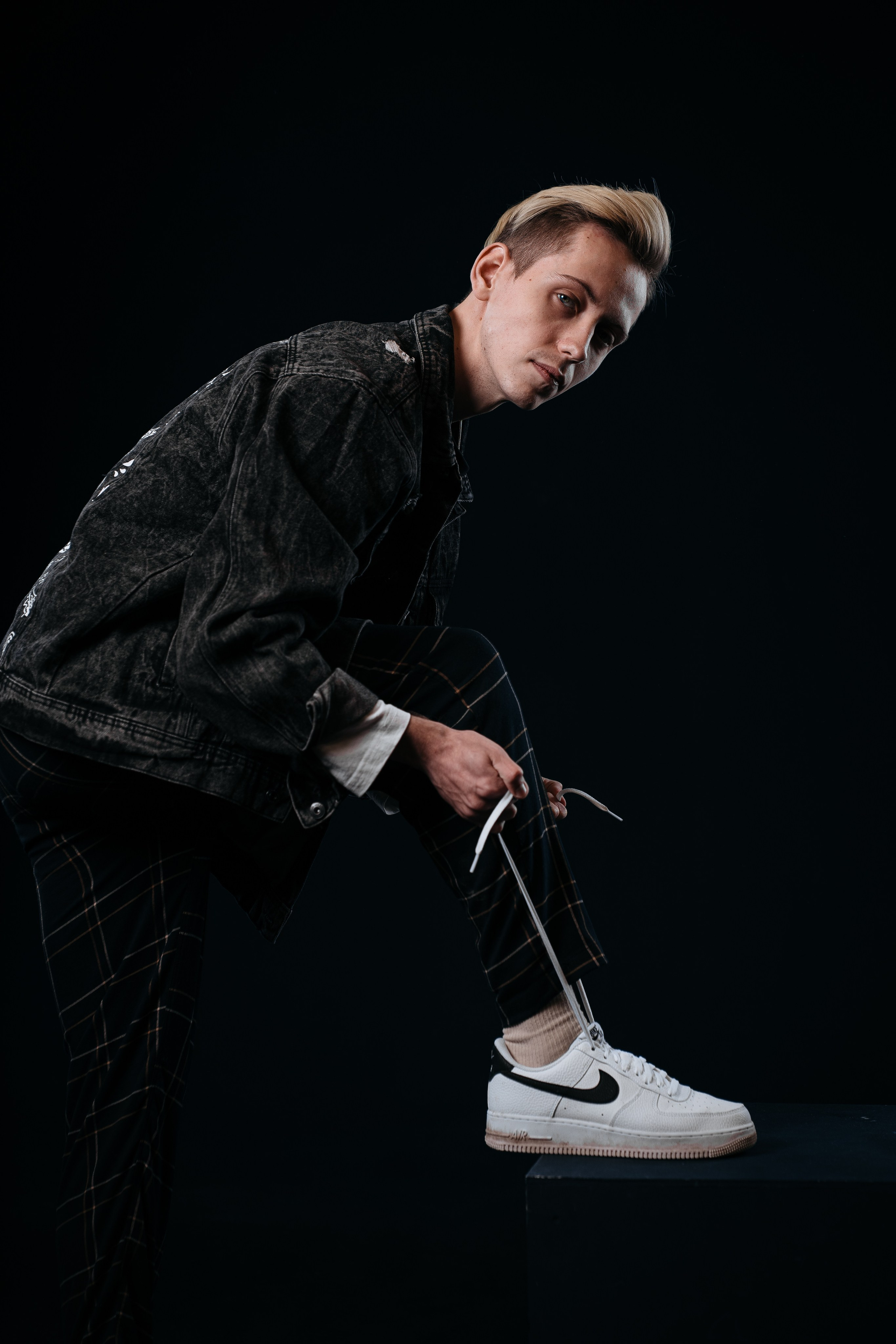 Портреты. Фотограф Москва Денис Косых — портреты, йога, творческие съёмки