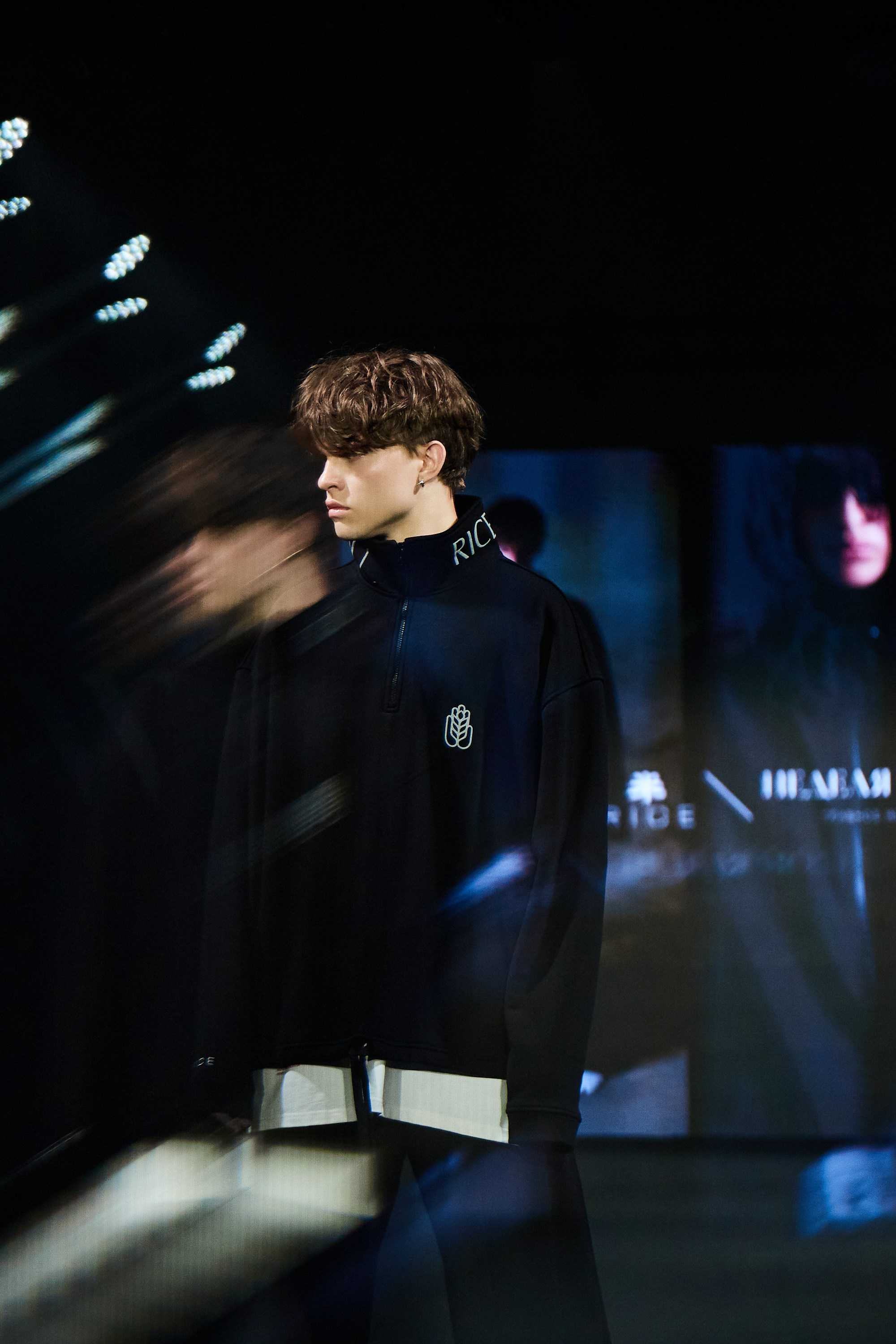 Sochi Fashion Week май 2026. Профессиональный фотограф в Сочи Виктория Джой. Обучение