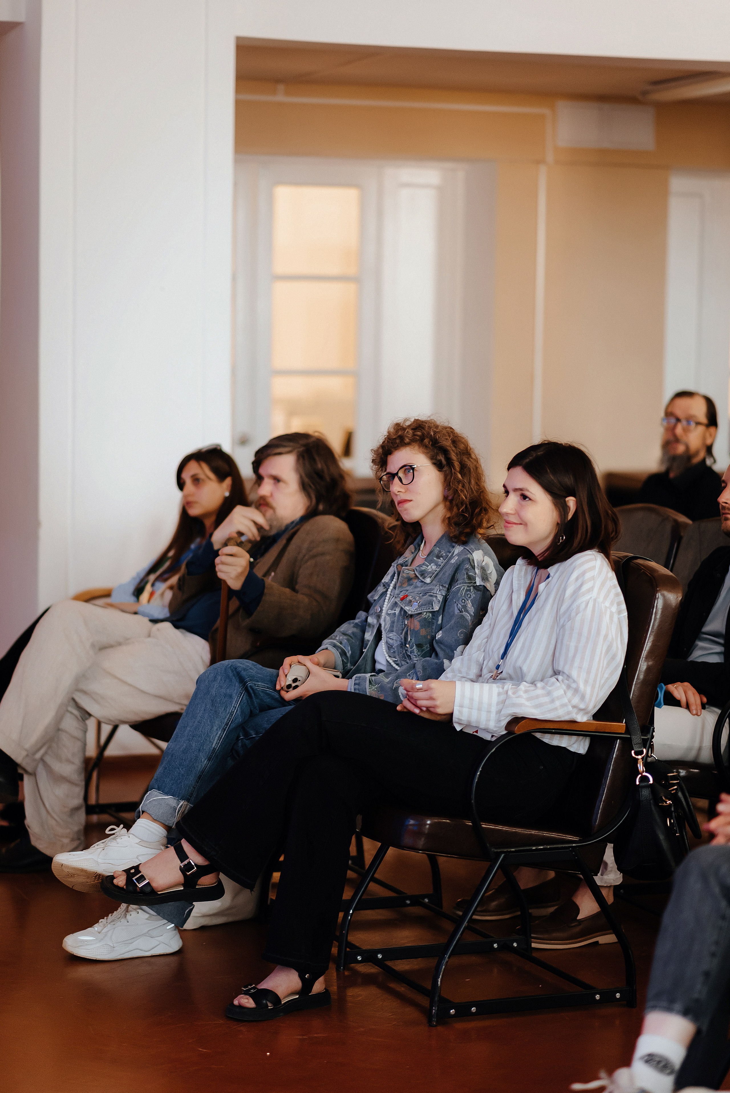 05.07.2025 | VOICES. Лекторий № 79 «Люмьеры». Лекция Алины Росляковой. Фотограф Роман Рудаков