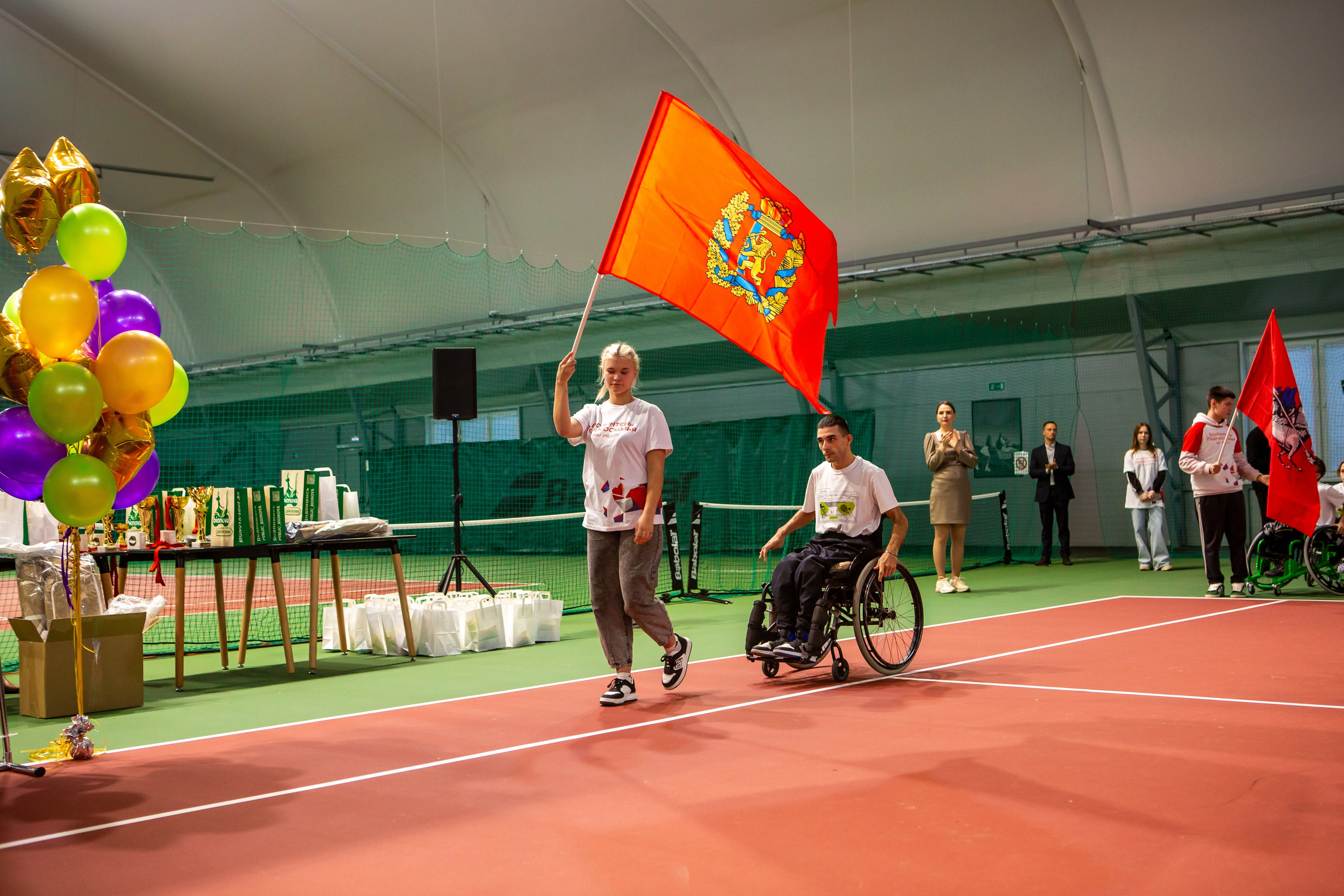 Турнир по теннису на колясках. Репортажный, семейный, свадебный, портретный фотограф