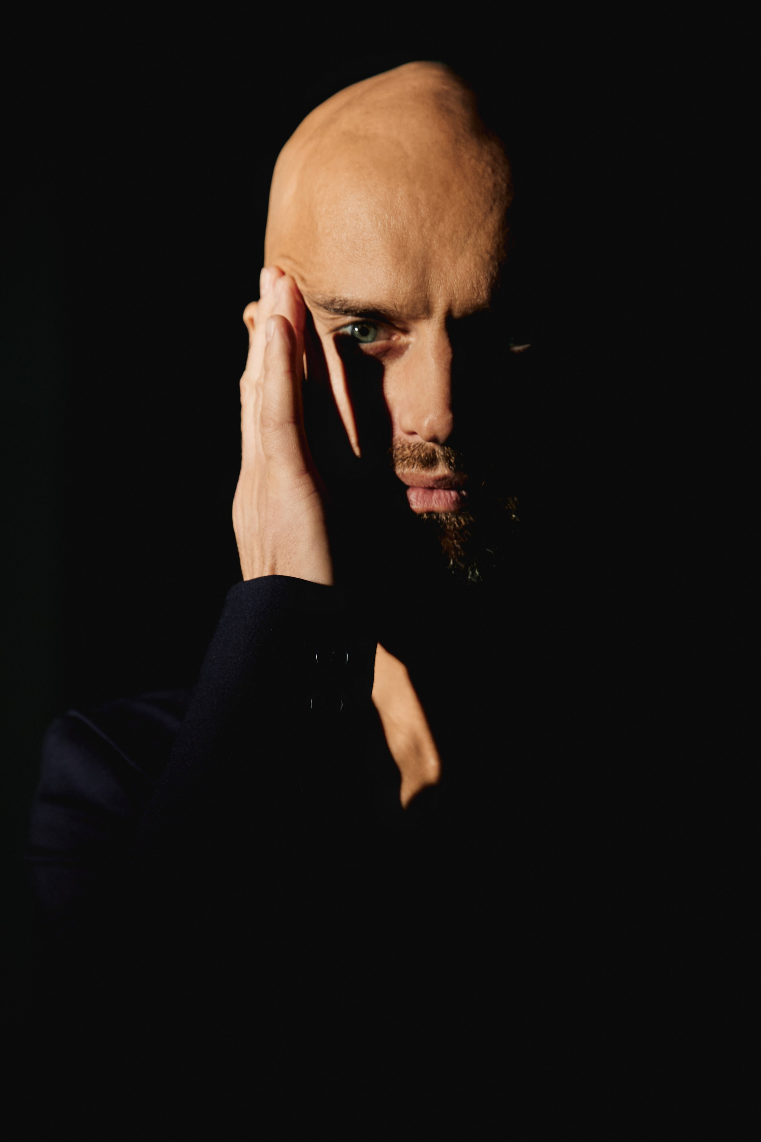 Илья. Он умеет быть разным. От строгого до безумного. Пять лиц одного героя. Татьяна Фомичева. Репортажный и светский фотограф в Москве