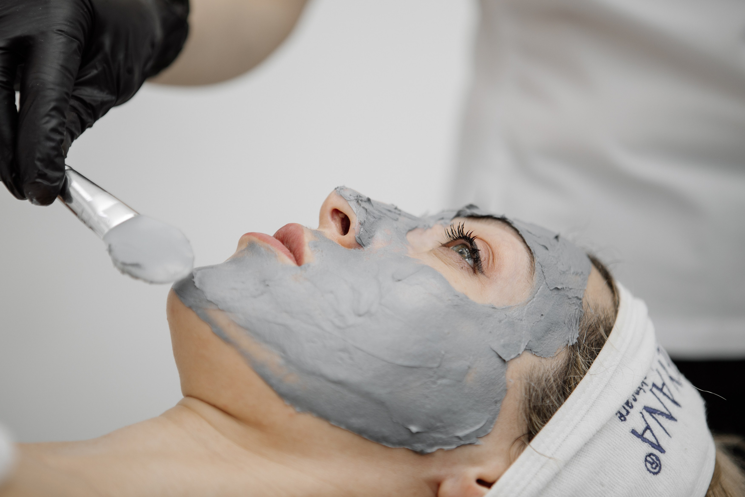 Косметолог Алёна. Фотограф Губкинского