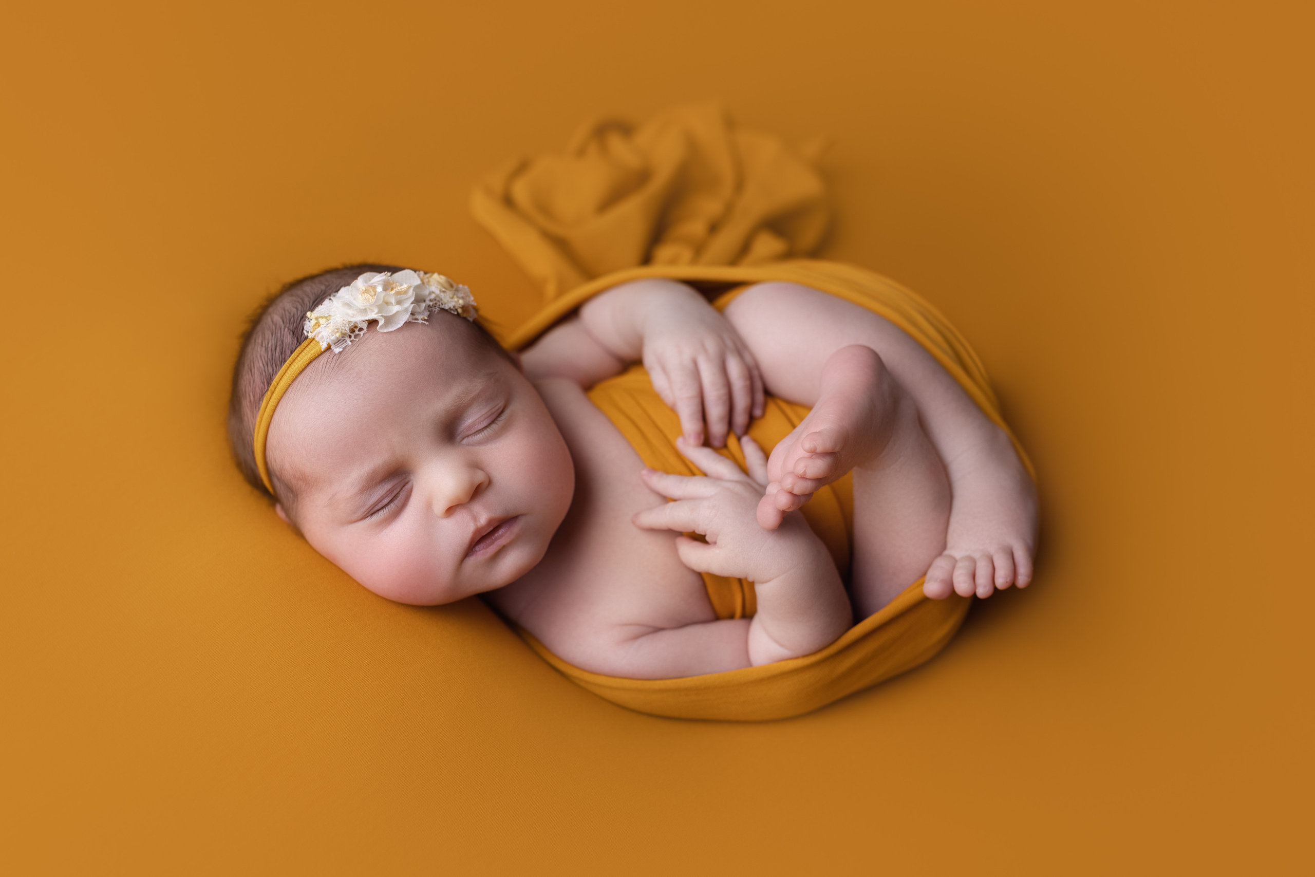 Newborn девочки. Фотограф новорожденных Модяева Ирина