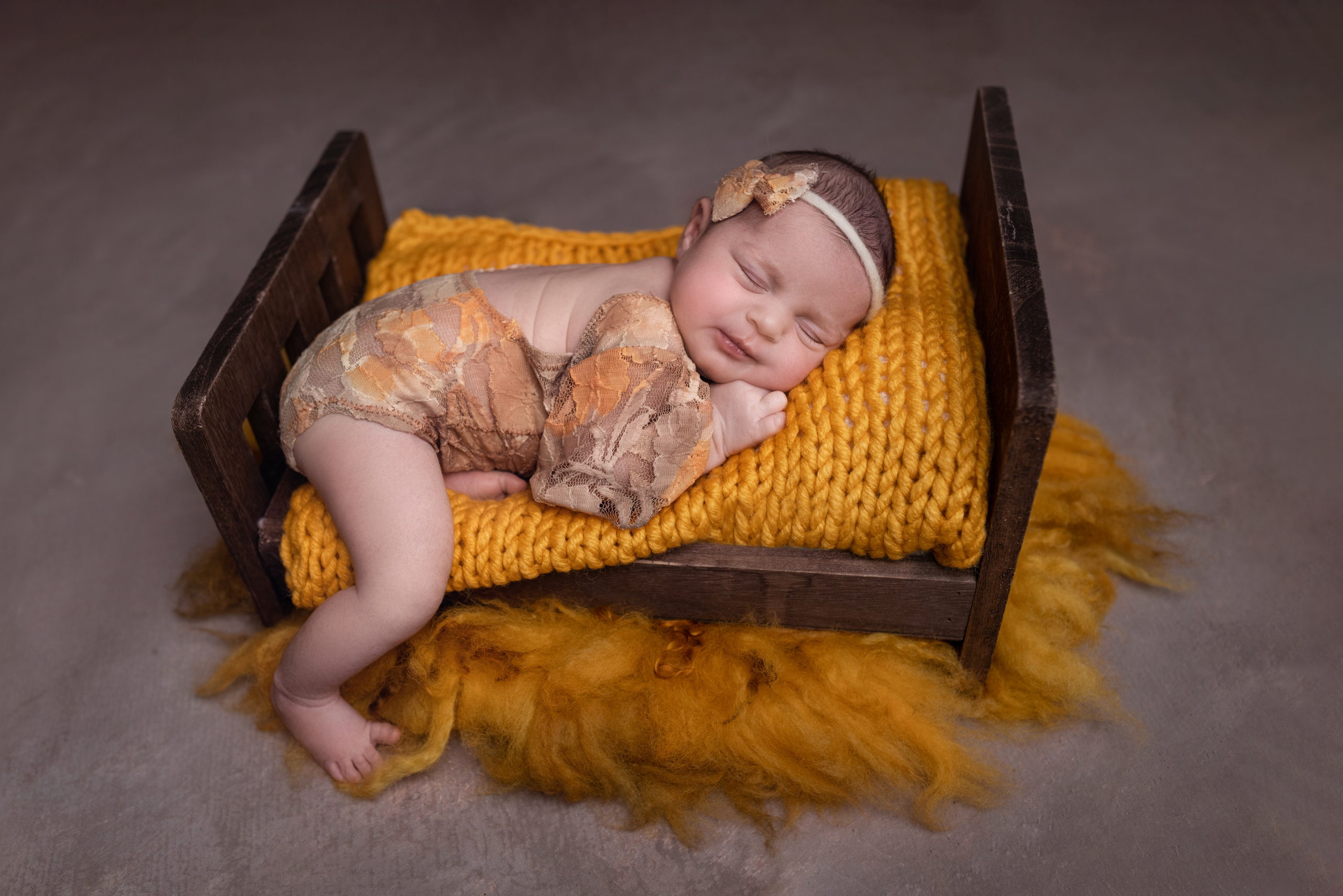 Newborn девочки. Фотограф новорожденных Модяева Ирина