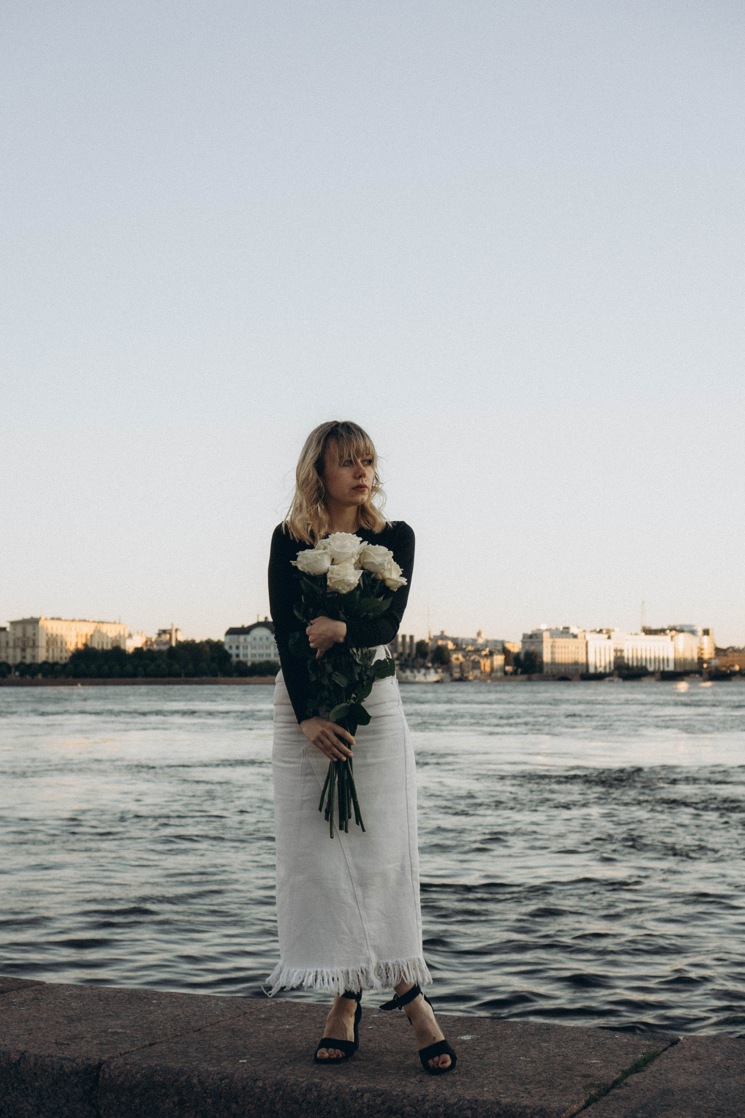 ПРОГУЛКА ПО ГОРОДУ В БЕЛЫЕ НОЧИ (другой вариант). Профессиональный фотограф, Санкт-Петербург — Виктория Богомолова