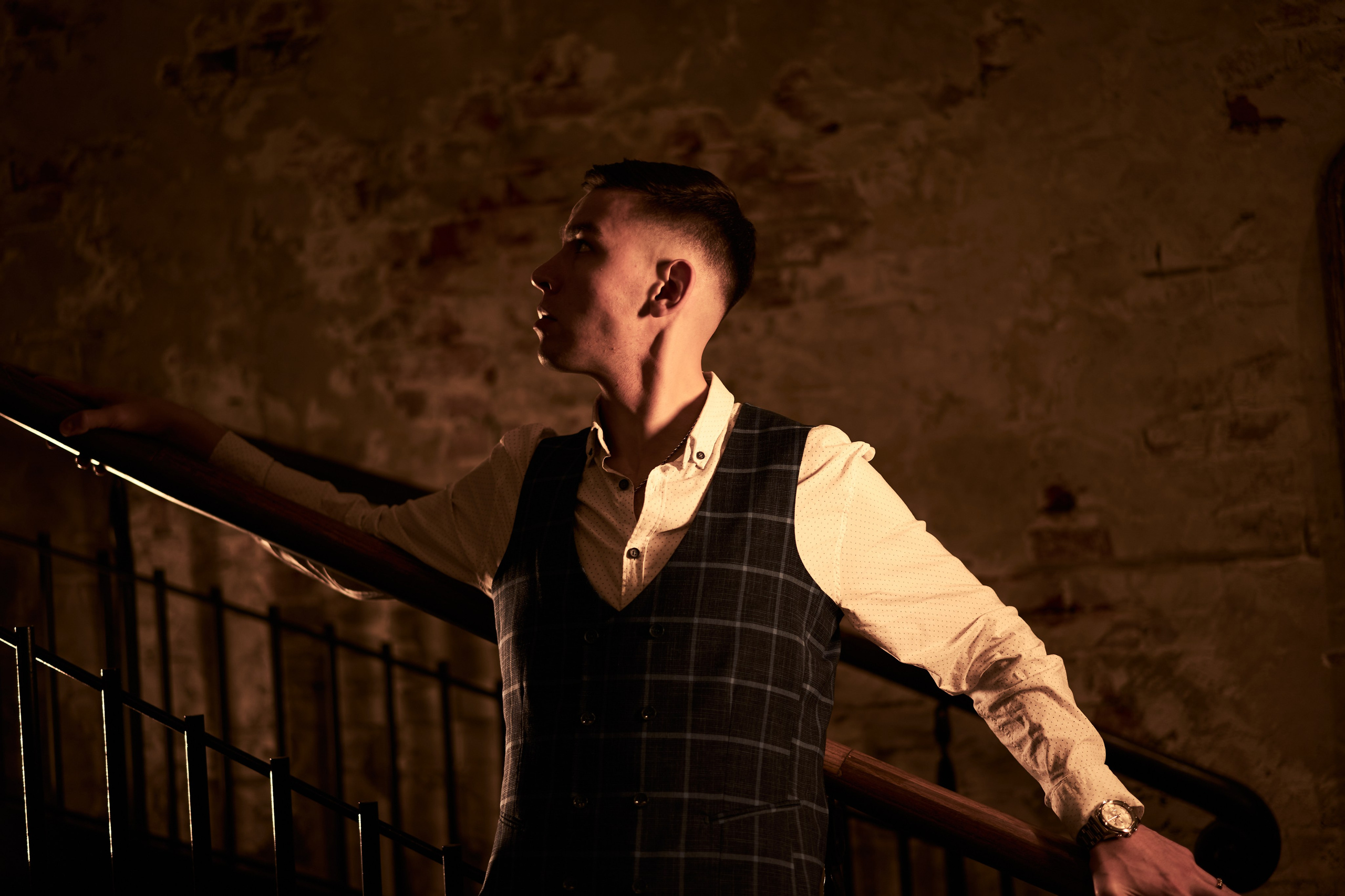 Мужская фотосессия ресторан. Фотограф Екатеринбург Кокшарова Александра