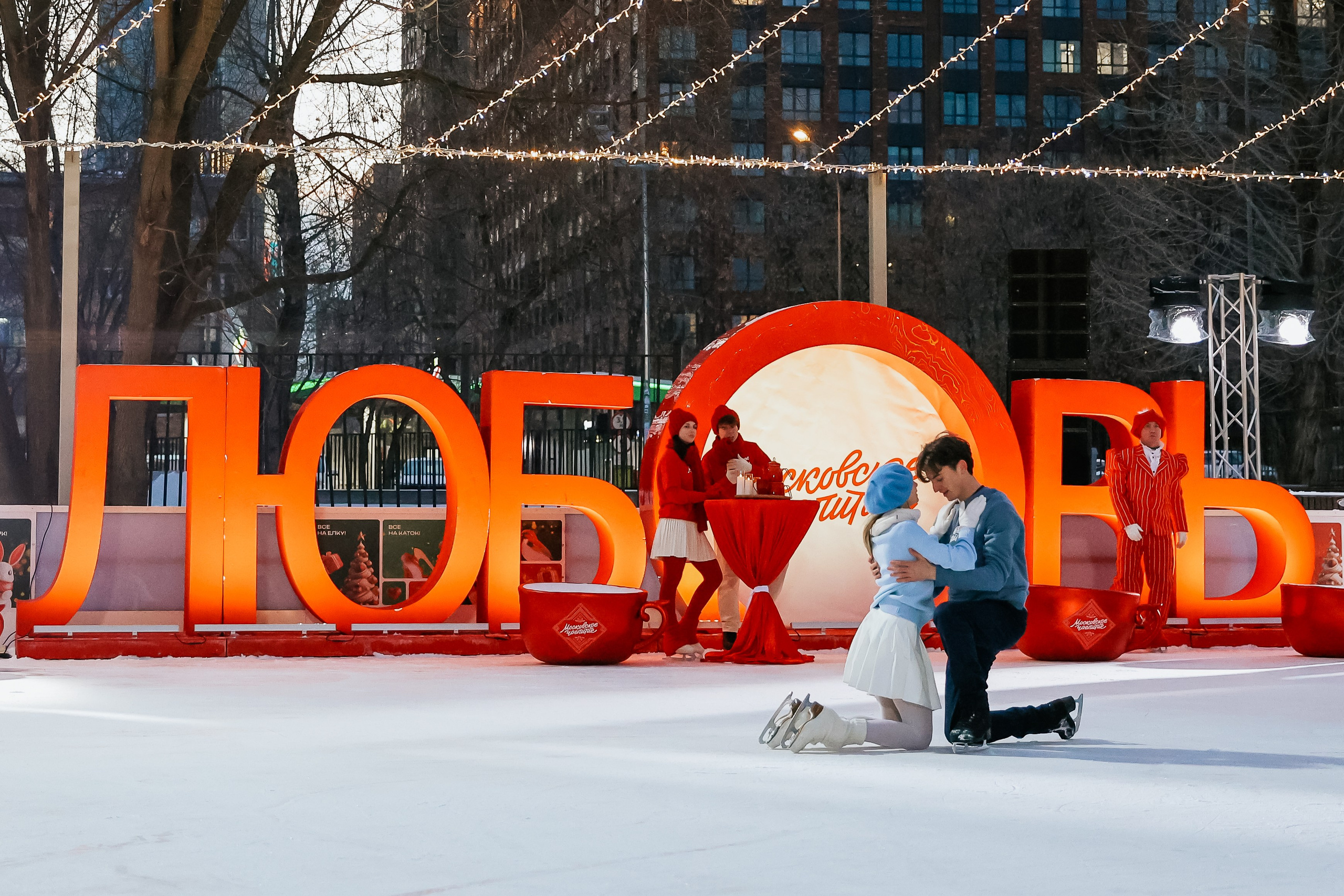 Ледовое шоу Сити каток Московское Чаепитие. Фотограф и видеограф Анна Домашенко