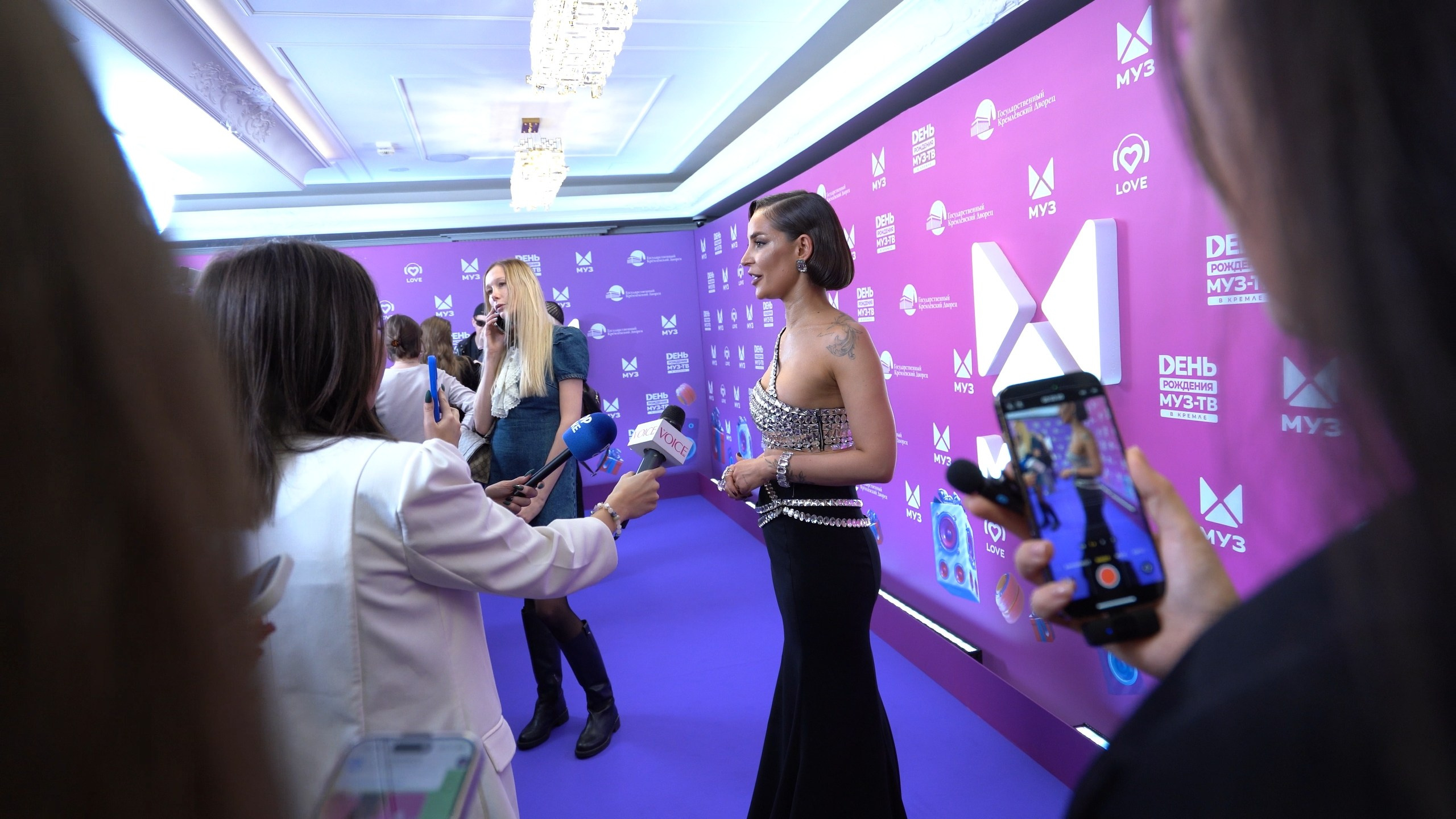 МУЗ ТВ Репортаж для певицы Ильвины. Фото / Видеосъемка в Москве