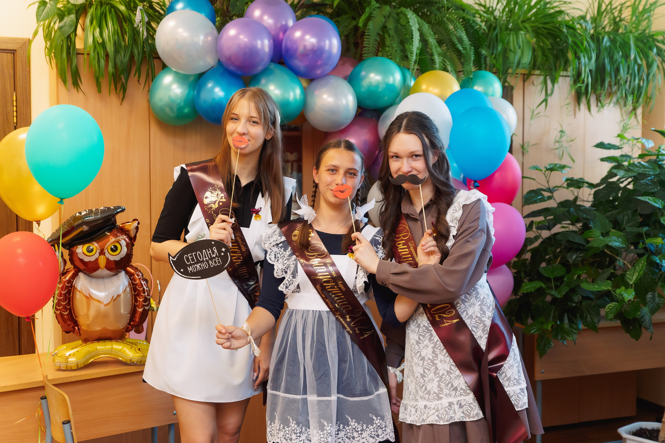 Последний звонок. Фотограф в Кронштадте и Санкт-Петербурге Анастасия Коваленко