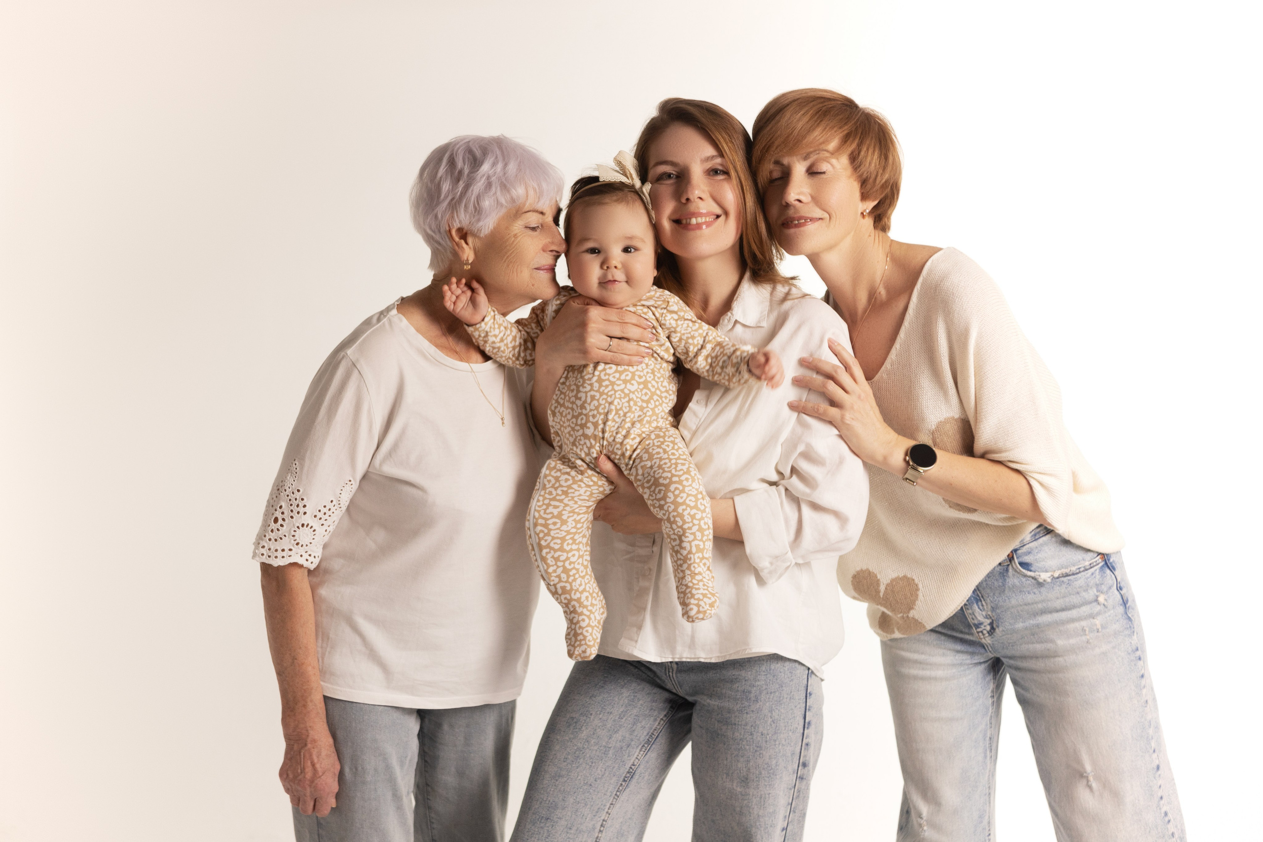 4 поколения. Фотограф Алина Кучумова