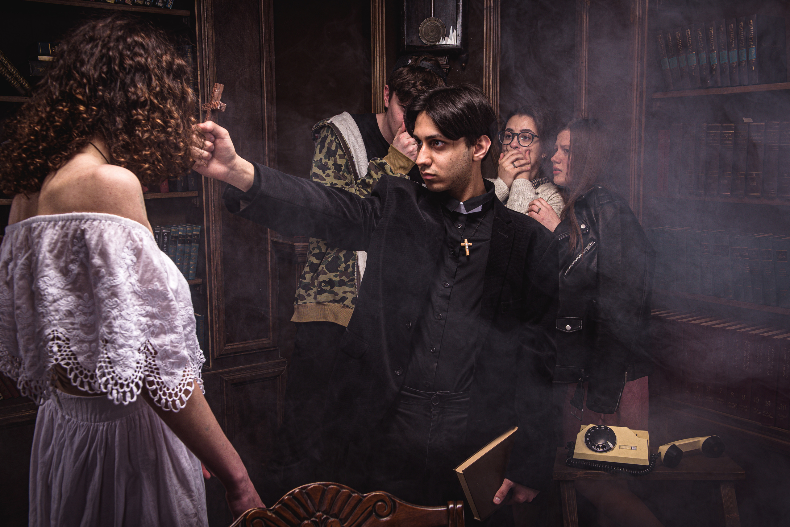 Доска уиджи. Свадебный и студийный фотограф в Москве Попов Вячеслав