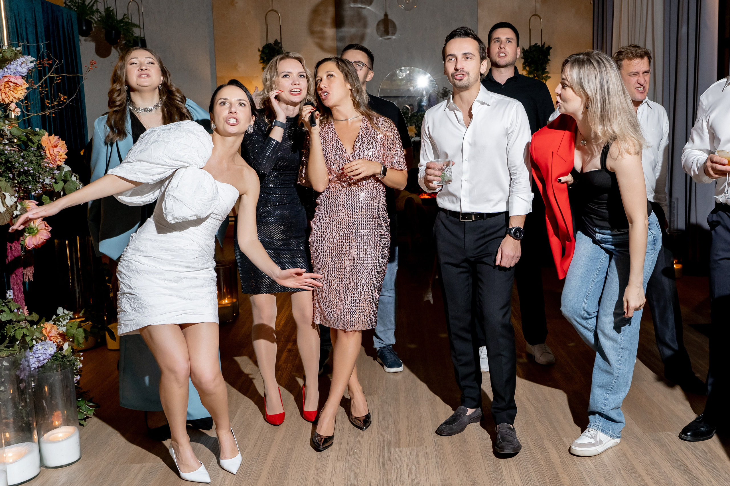 Репортаж мероприятия, репортажная съемка в Москве и Московской области, фотограф на мероприятие, фотосъемка юбилея, репортаж свадьбы, event, фотосессия на фотозоне, фотограф на юбилей, фотограф на день рождения, репортажный фотограф, съемка мероприятия, съемка на фотозоне, фотограф на корпоратив, фотограф на свадьбу, фотограф на детский праздник, фотограф на выпускной. Свадебный репортаж в лофте.