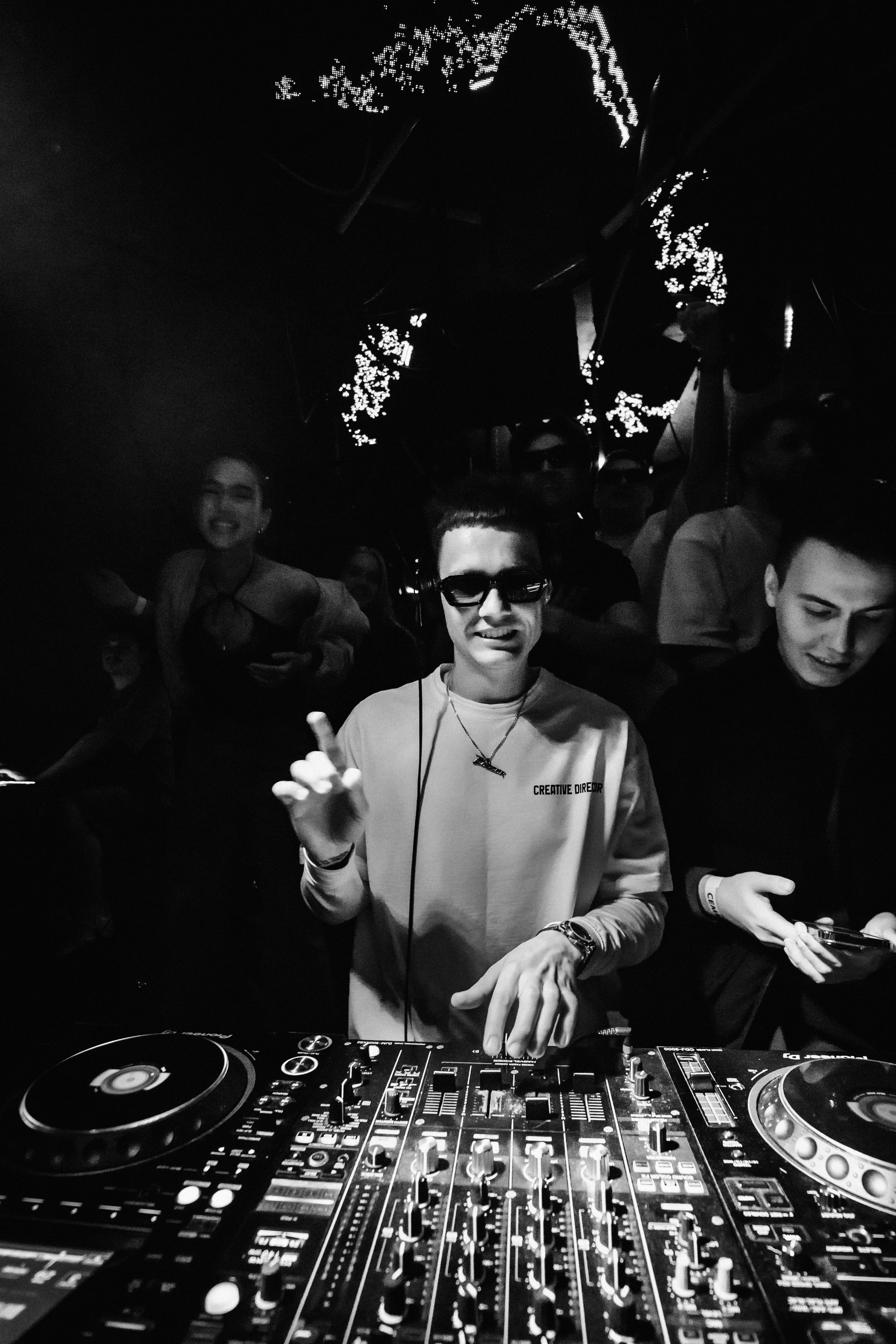 «Семья» х NIMAN / 2025. Саша Копылов, фотограф в Казани