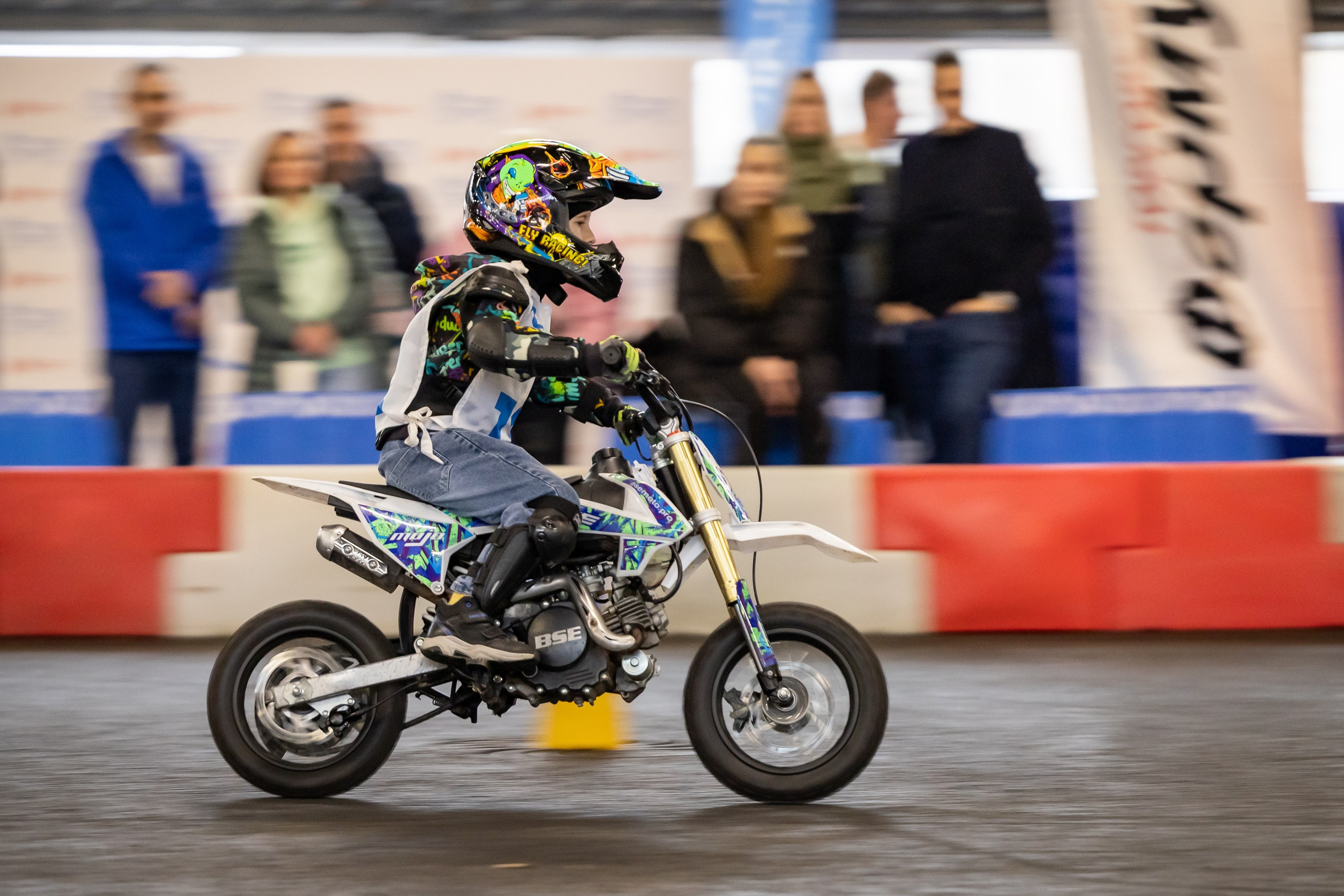 Соревнования в Мотошколе «Мосгортранс». Фотограф Владимир Охрименко