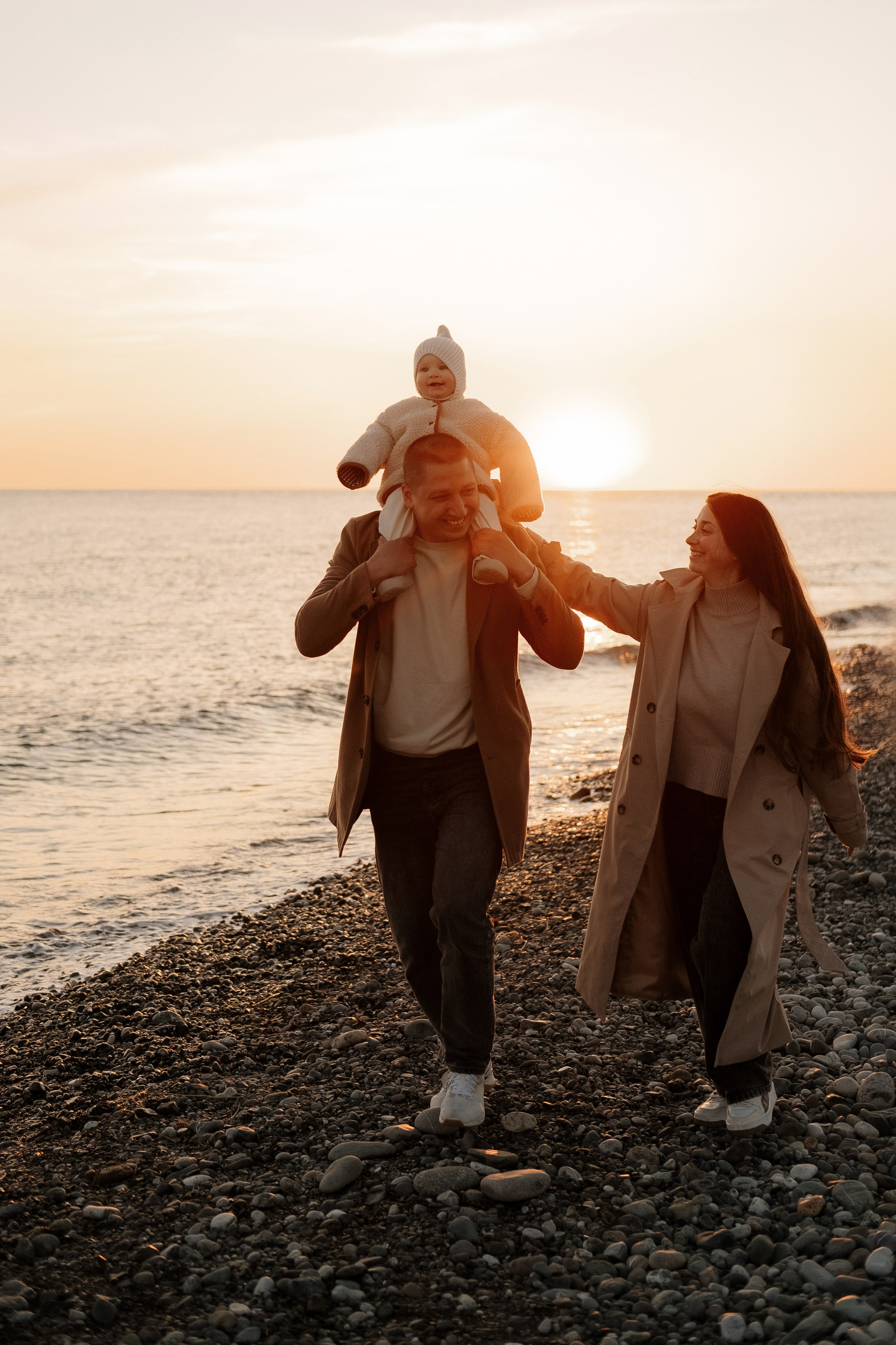 Семейные фотосессии в Сочи, Сириус и на Красной поляне. Семейный, свадебный фотограф Сочи, Адлер, Красная поляна