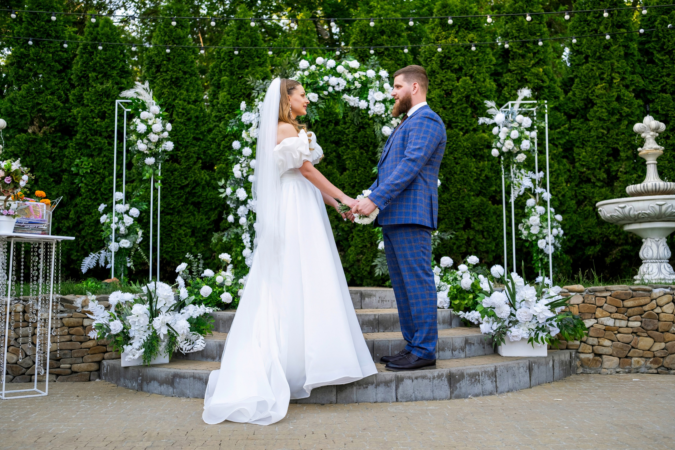 Илья и Мария. Свадебный фотограф | репортаж | праздники | крещение