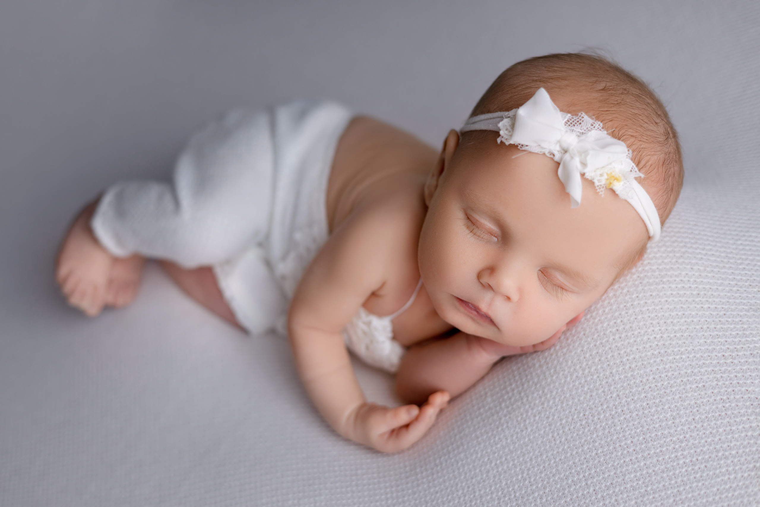 Мирослава. Евгения Горбунова фотограф новорожденных в Новом Уренгое