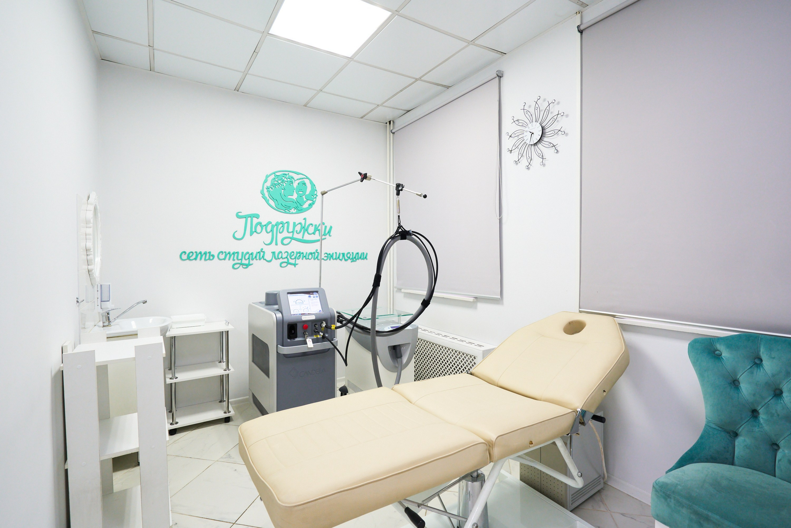 Интерьерная съемка маникюрного салона