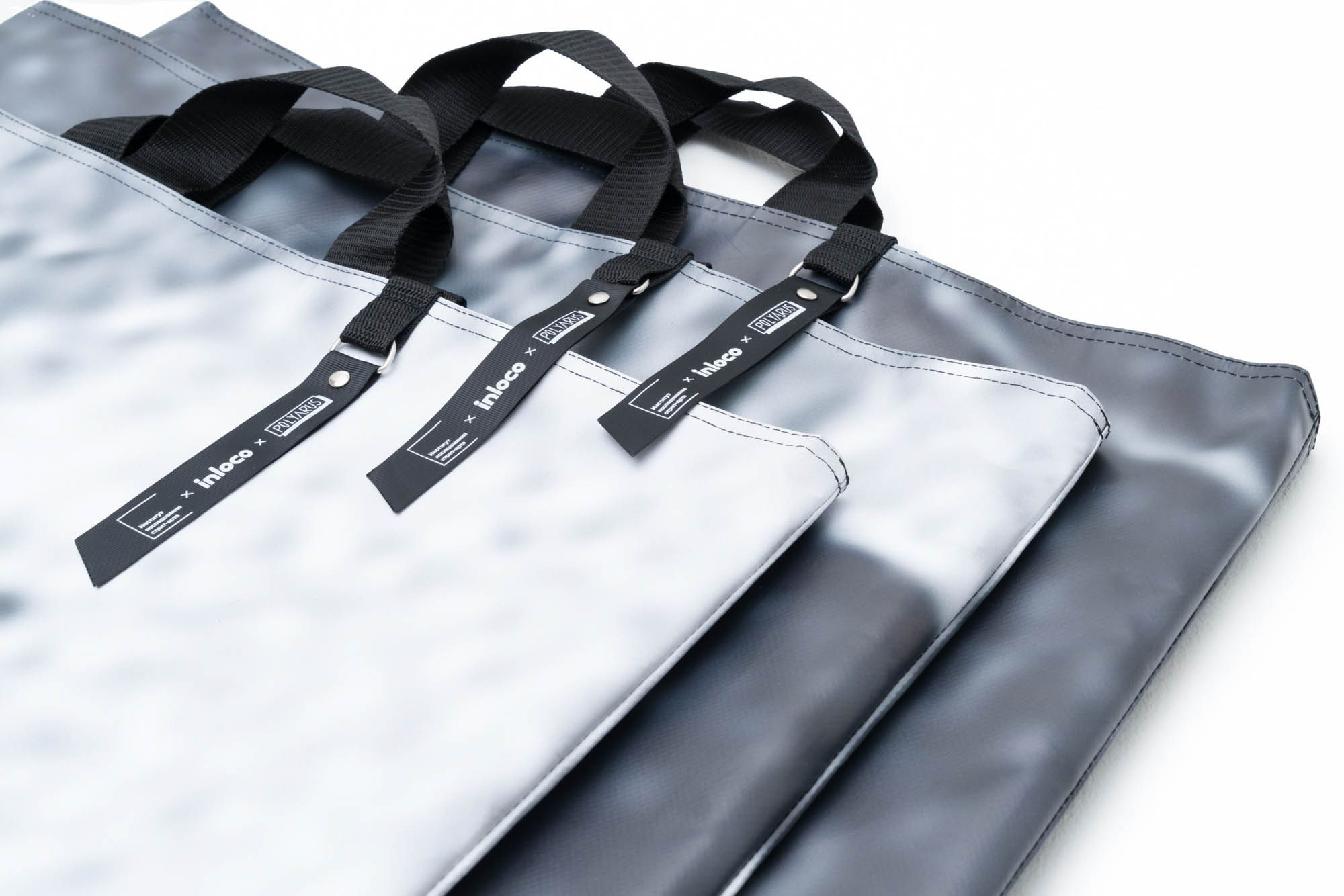 Мерч выставки Thanks for Nothing для Inloco. Фотограф Саша Оверчук