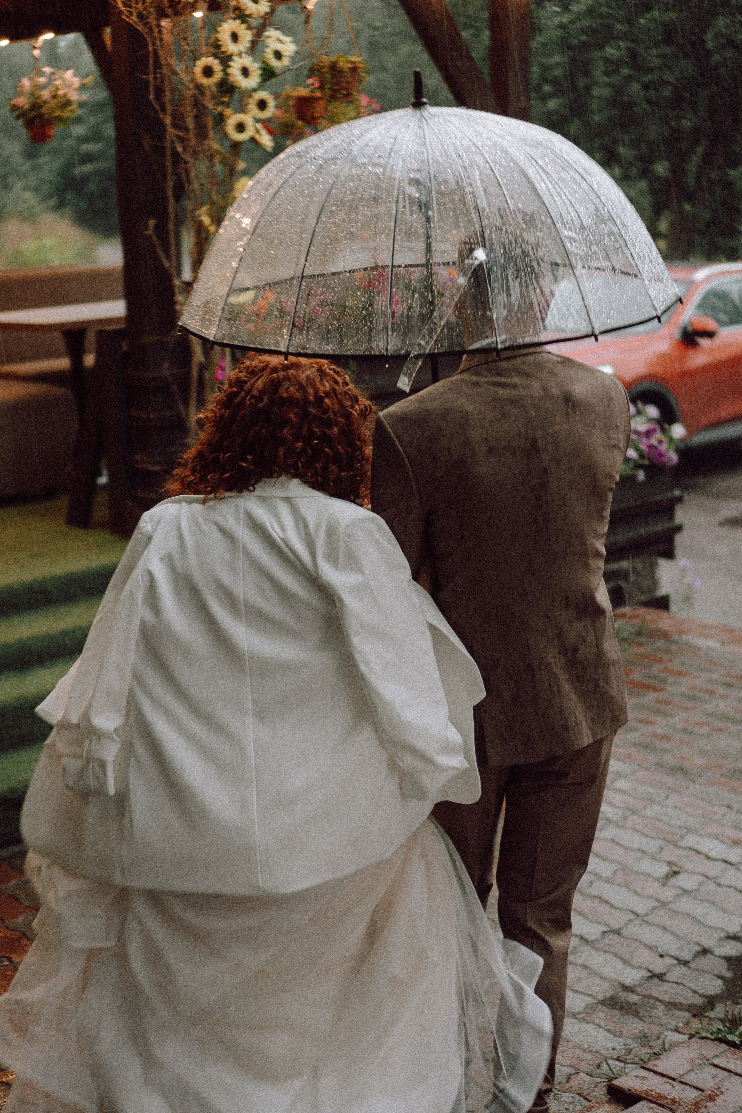 СВАДЕБНАЯ ФОТОСЕССИИЯ ПАРЫ В ГОРОДЕ ПРИОЗЕРСК В СОСНОВОМ ЛЕСУ И С ПИКАПОМ. Профессиональный фотограф, Санкт-Петербург — Виктория Богомолова
