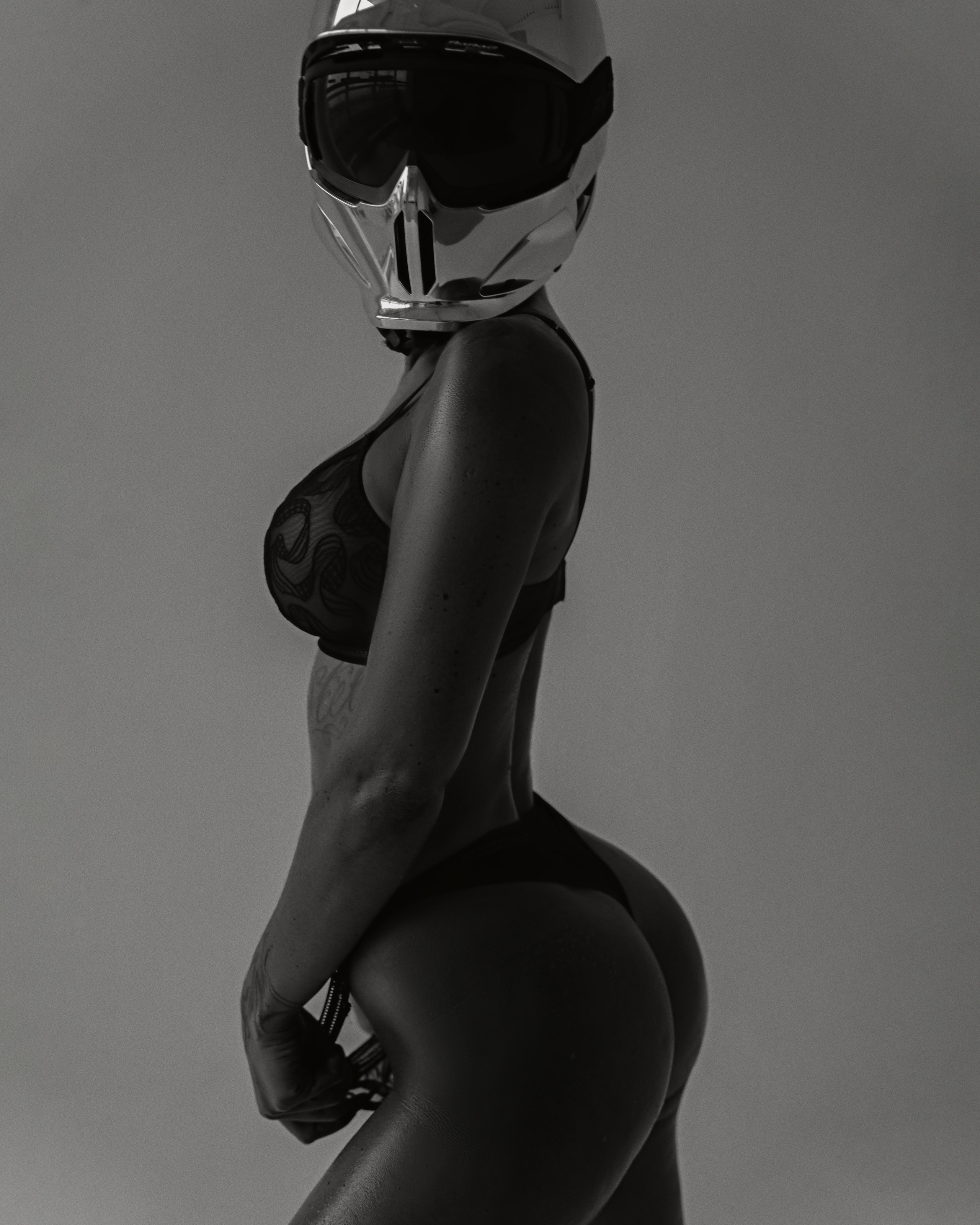 New 18+. Индивидуальные студийные фотосессии Новосибирск