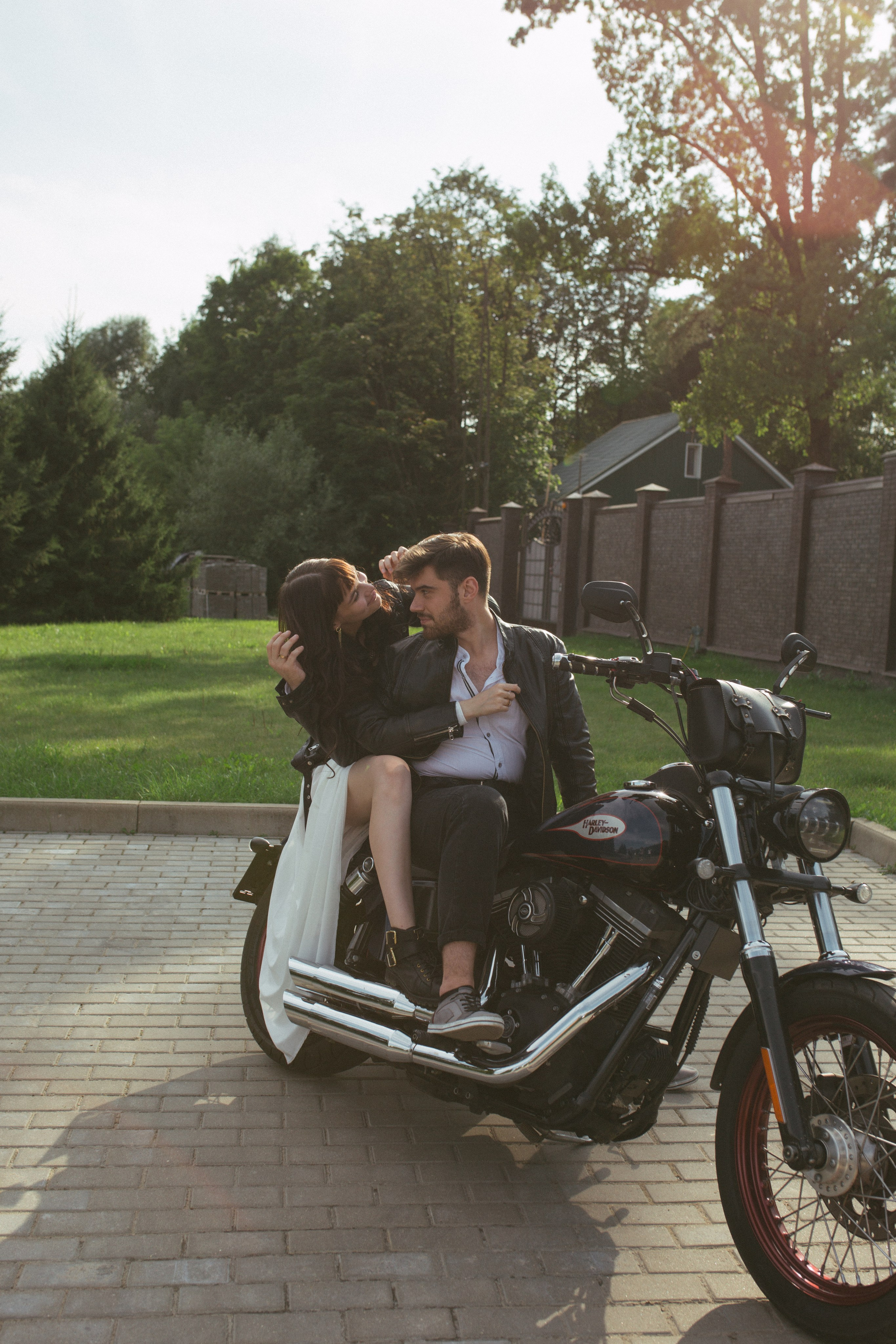 Love story с мотоциклом. Фото Радости. Свадебный и семейный фотограф в Москве Юлия Самойлова