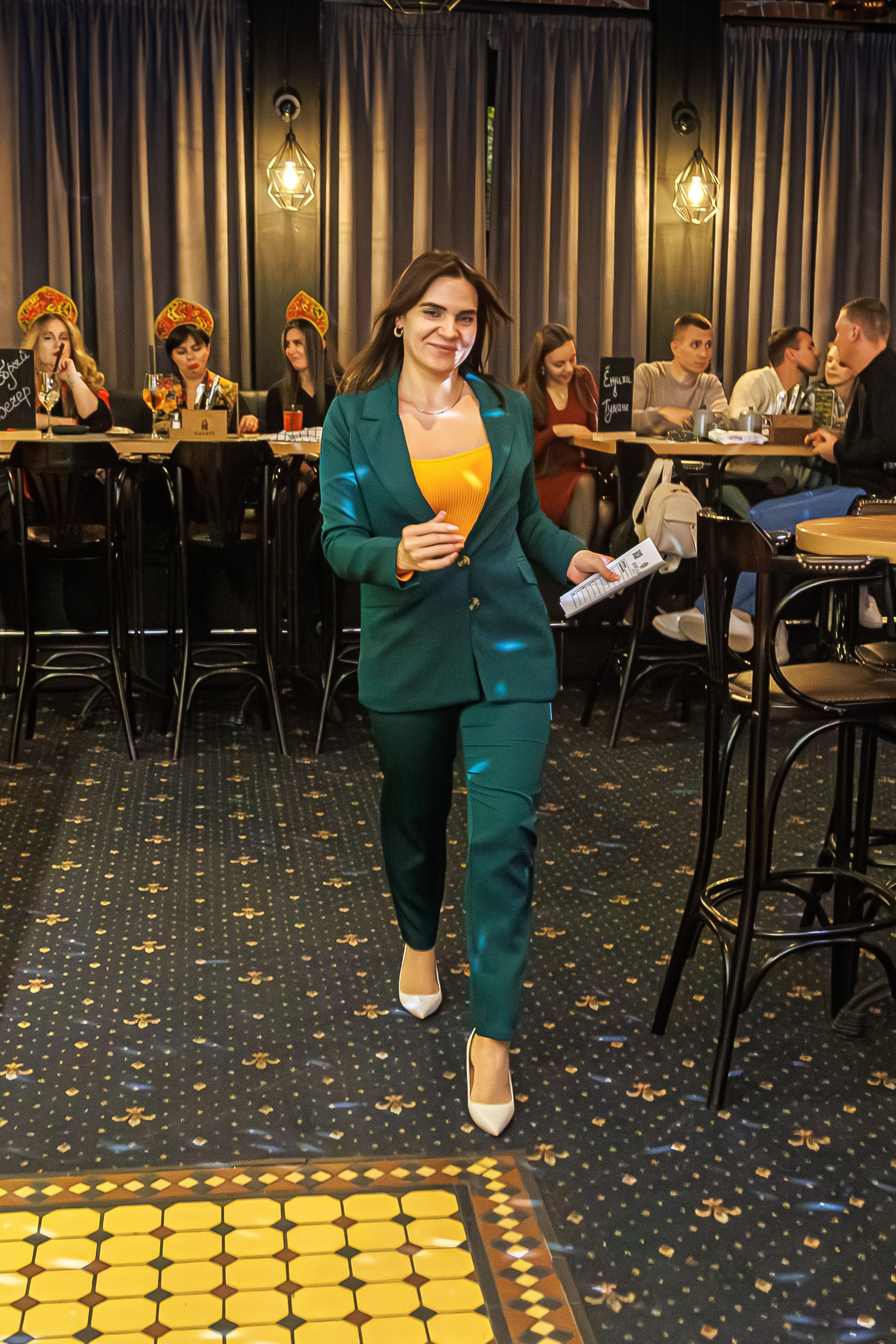 Игра Антиквиз «Оранжевое настроение». Фотограф в Волгограде Норченко Светлана