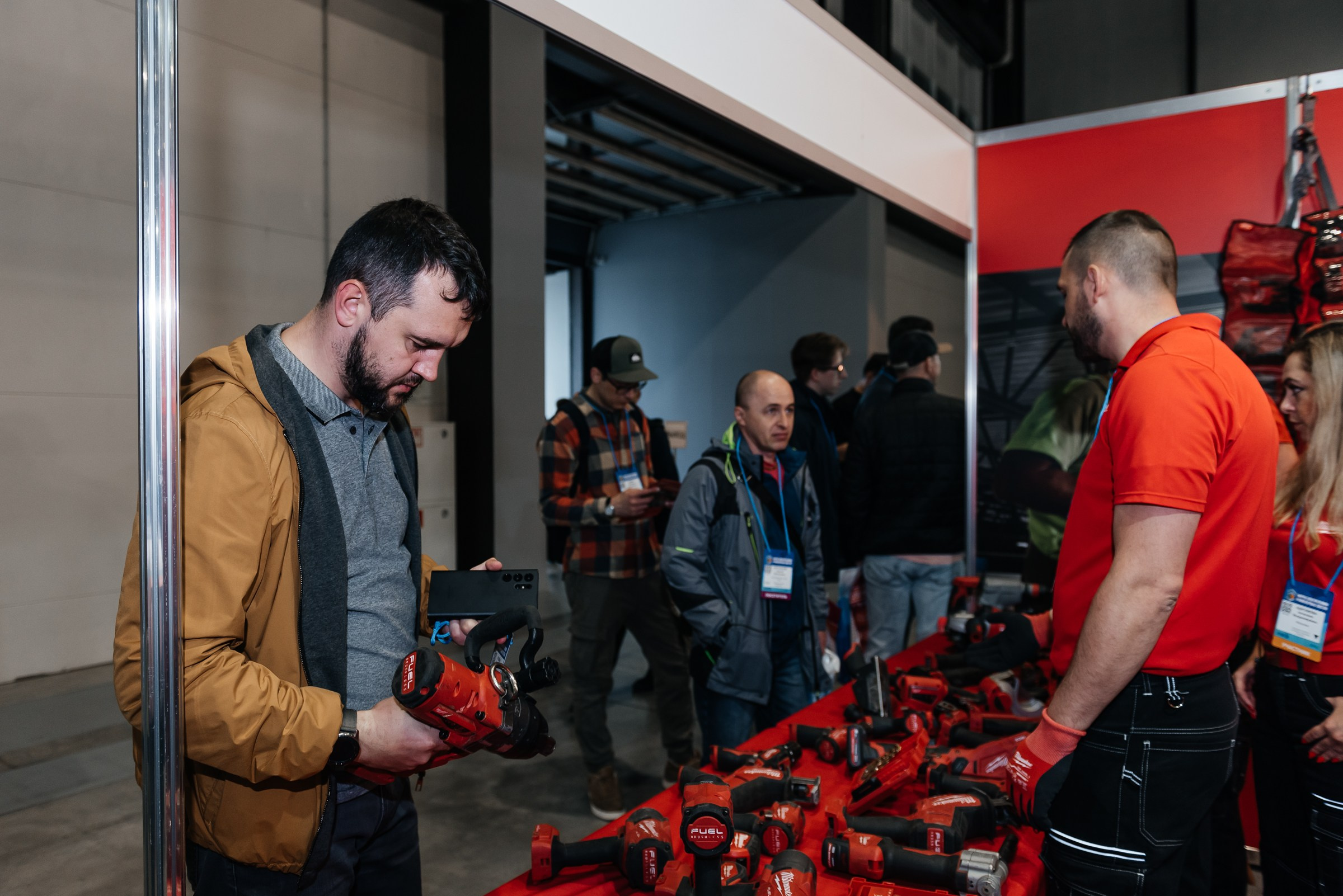 Репортажная съёмка на форуме ЭТМ. Свадебный фотограф в Санкт-Петербурге Венера Ахметова