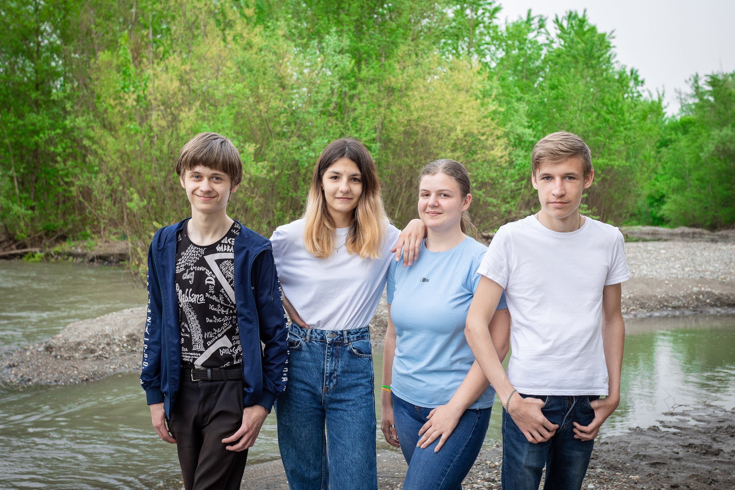 Уличная фотосессия на выпускной альбом. Выпускные альбомы Майкоп, Краснодар Елена Золотарева