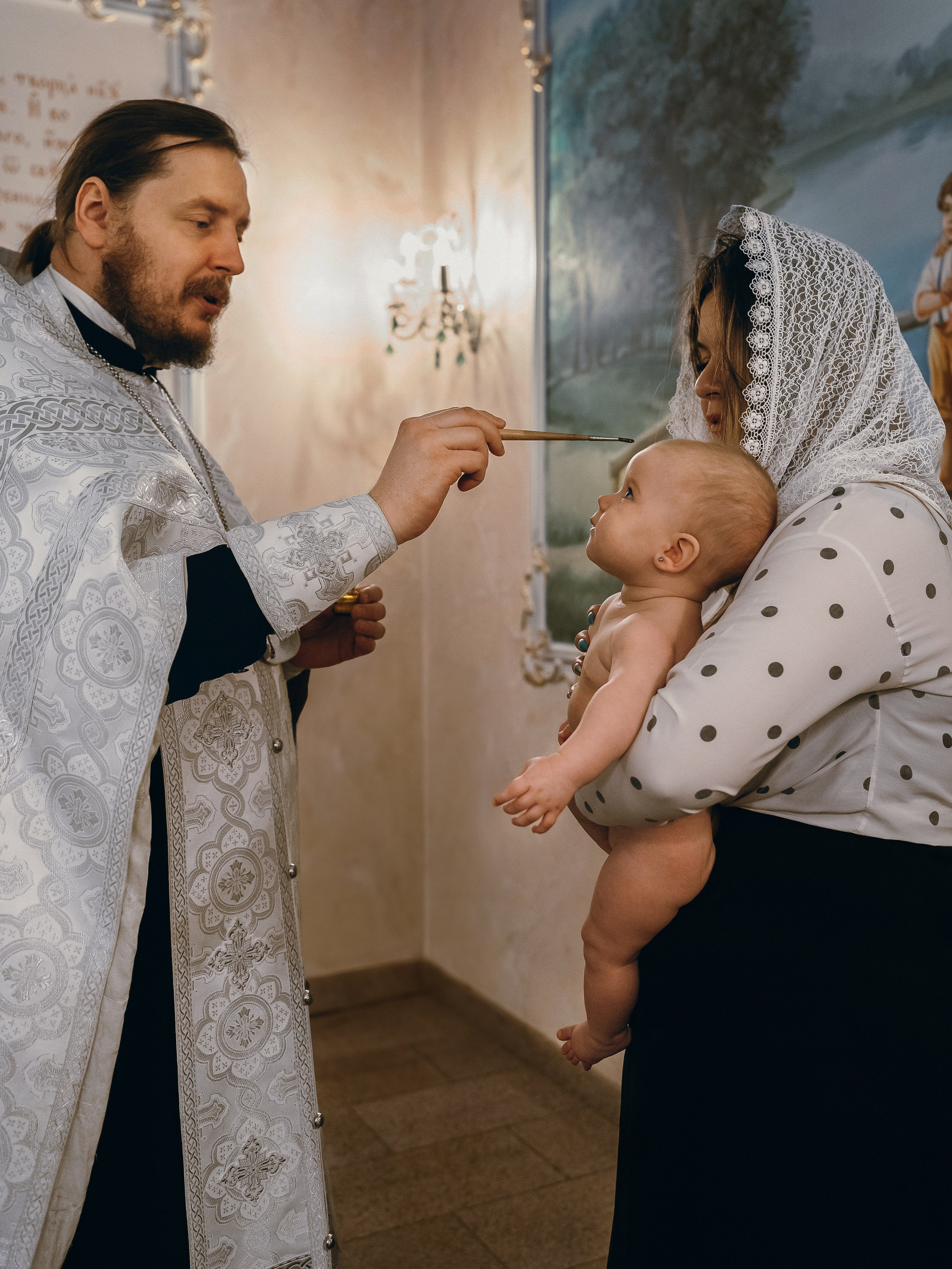 Таинство в Храме Петра и Февронии. Фотограф Ольга Рубцова в Москве и Московской области