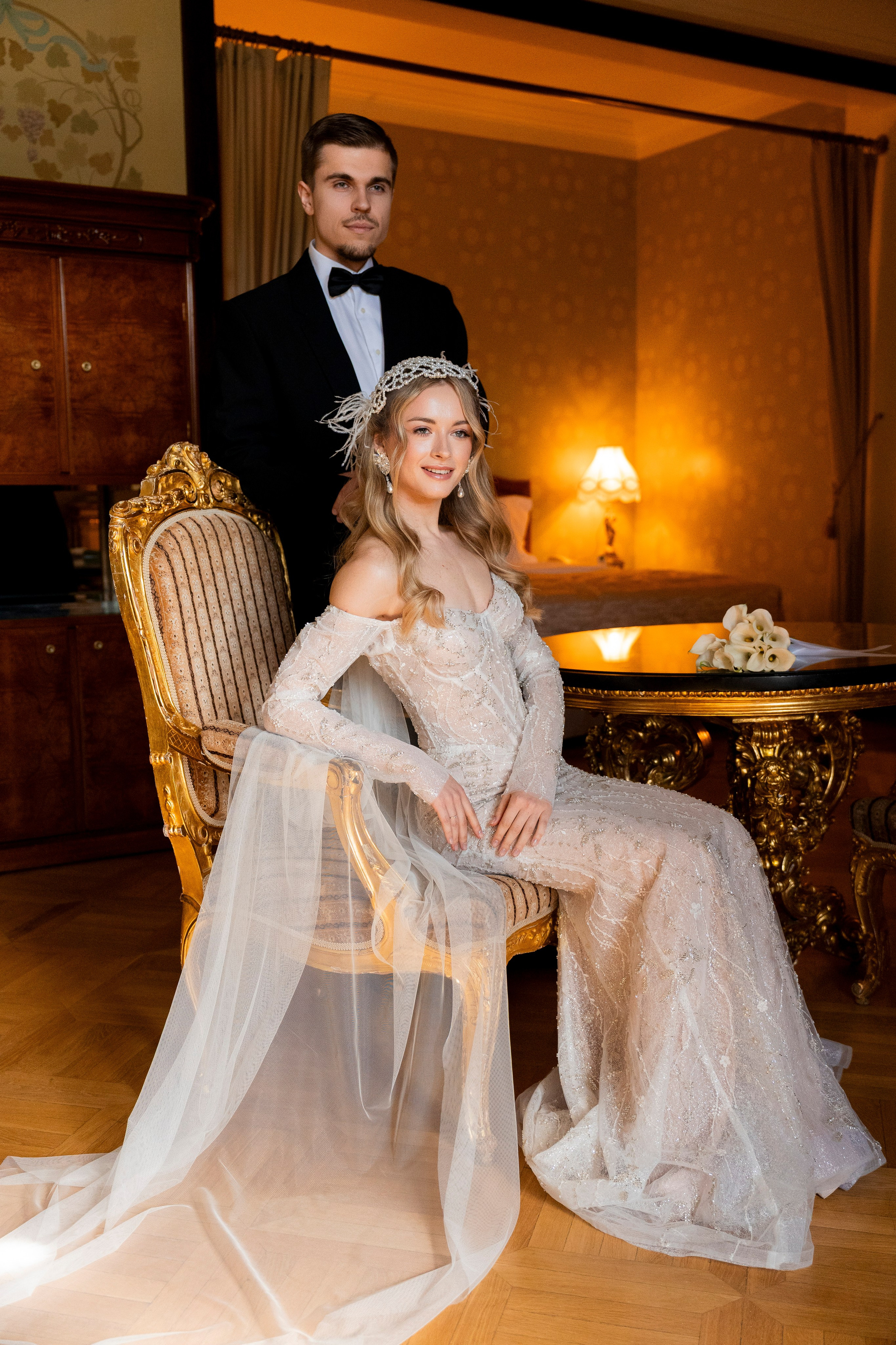 Свадебная фотосессия в отеле Метрополь. Свадебный фотограф в Москве Анна Полушина