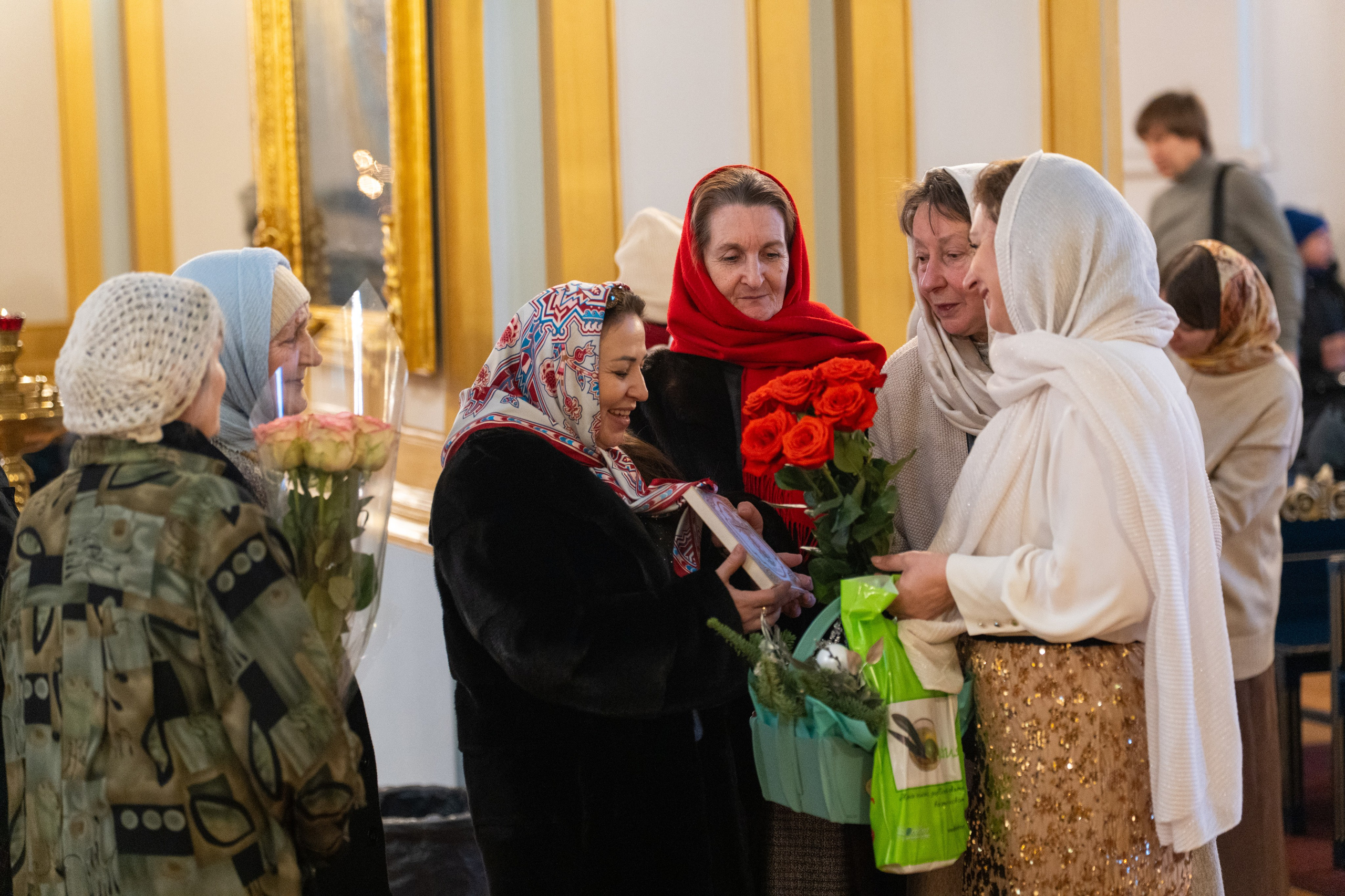 Неделя 30-я по Пятидесятнице, пред Рождеством Христовым, святых отец. Предпразднство Рождества Христова. Вмц. Анастасии Узорешительницы. НИКОЛО-БОГОЯВЛЕНСКИЙ МОРСКОЙ СОБОР