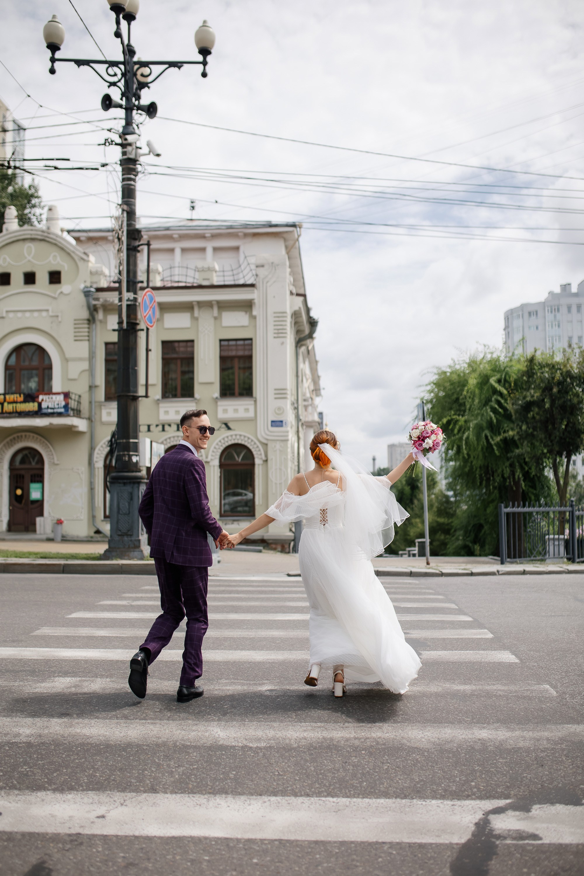 Ксения и Максим. Сборы Sopka. Прогулка по городу. Свадебный фотограф в Хабаровске