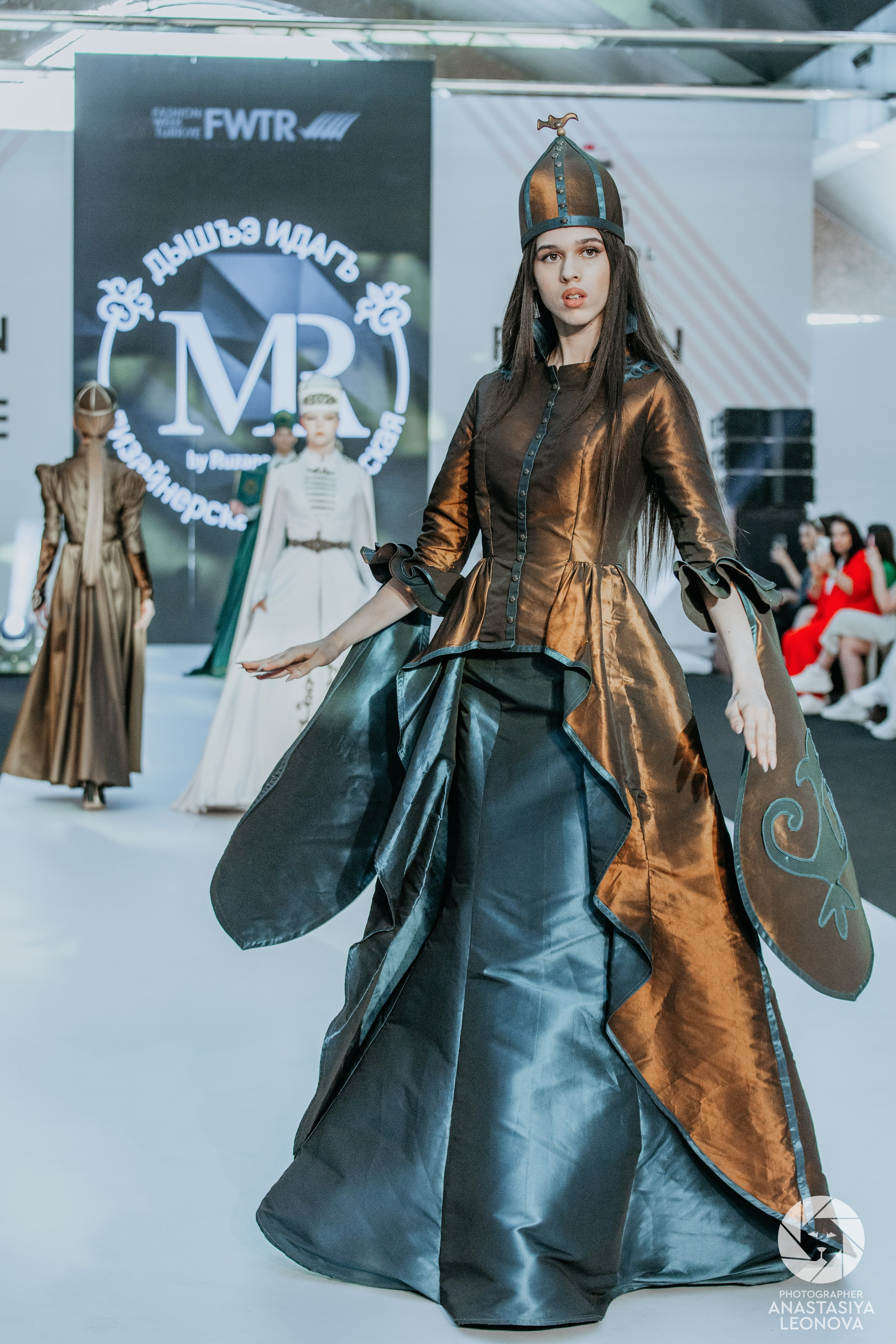 Fashion Week Türkiye [spring, 2025]. Anastasia Leonowa