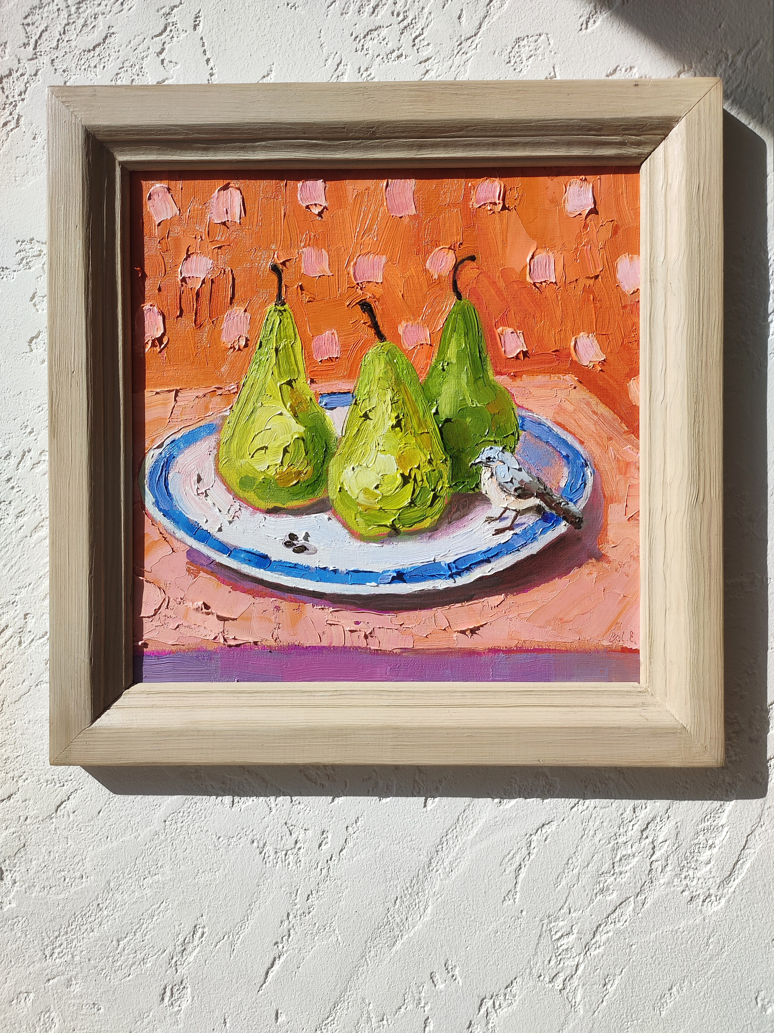 «Натюрморт с грушами и птичкой». Масло, холст на картоне, 30×30 см. Галерея картин художницы Бельмесовой Евгении