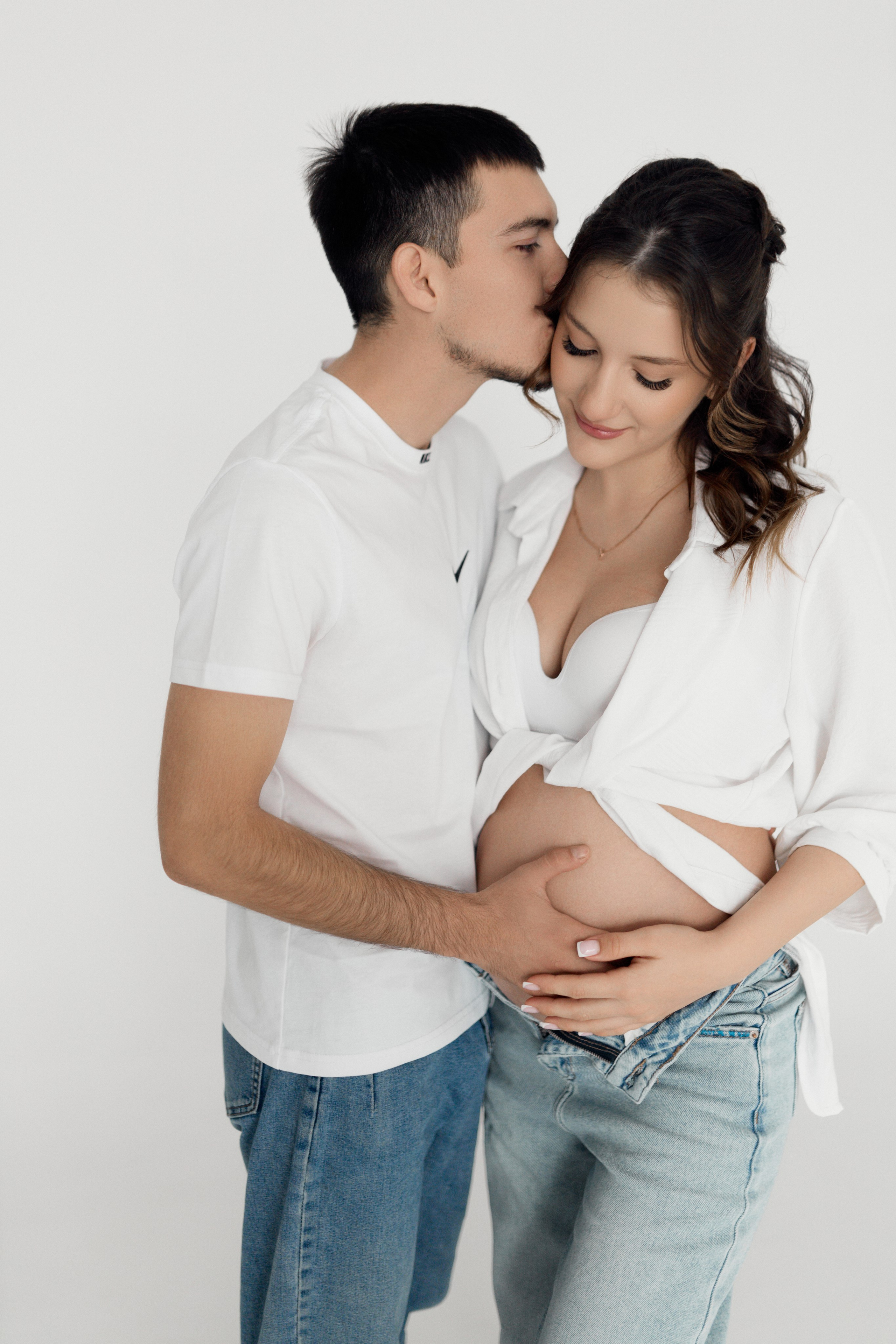 Фотосессия беременности. Ксюша и Антон. Алина Каравайцева. Фотограф в городе Барнаул