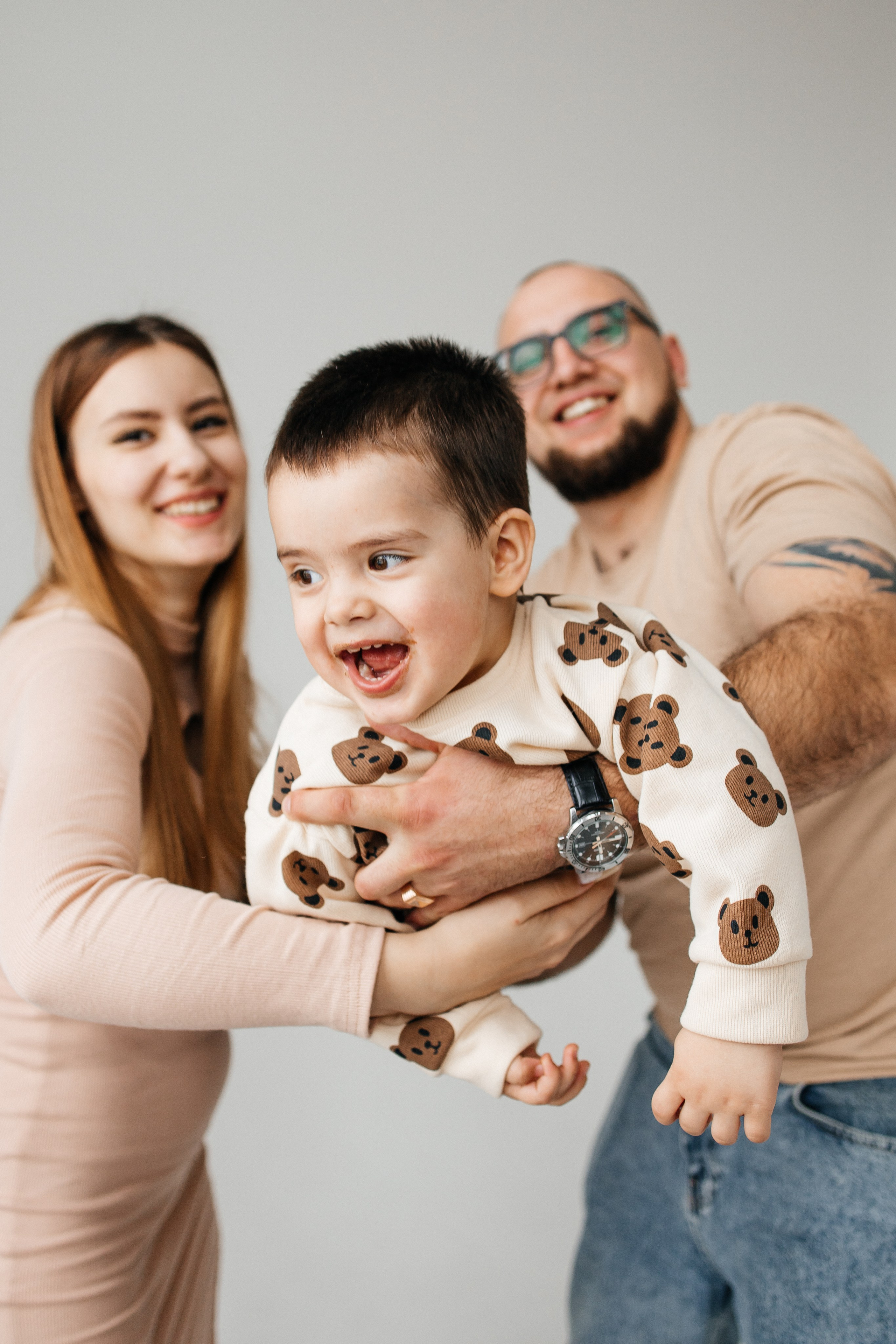 Виталий, Юля и Саша. Свадебный и семейный фотограф в Ростове-на-Дону