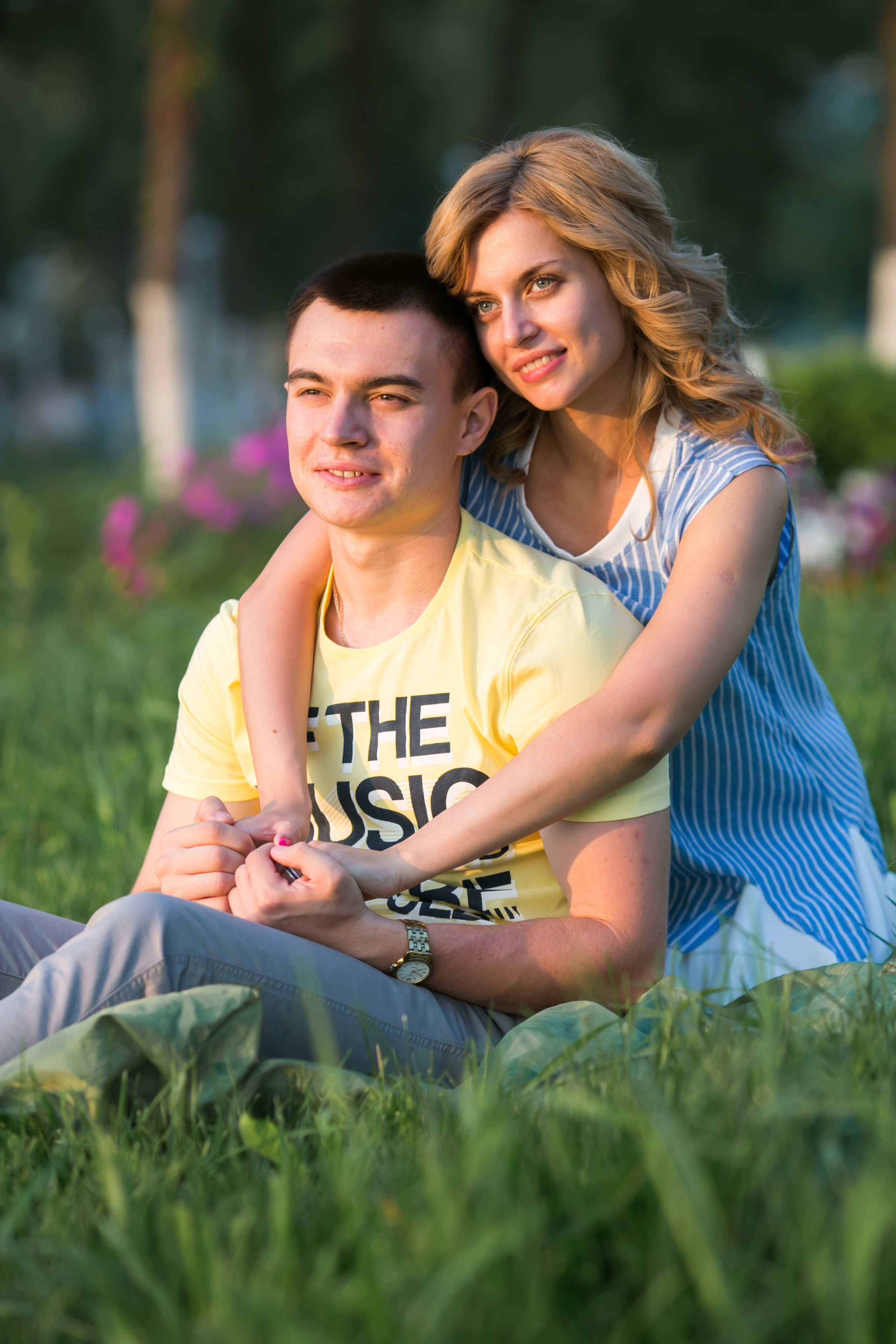Love Story на набережной в Самаре. Свадебный фотограф, видеограф в Самаре, Самарской области. Видеосъемка