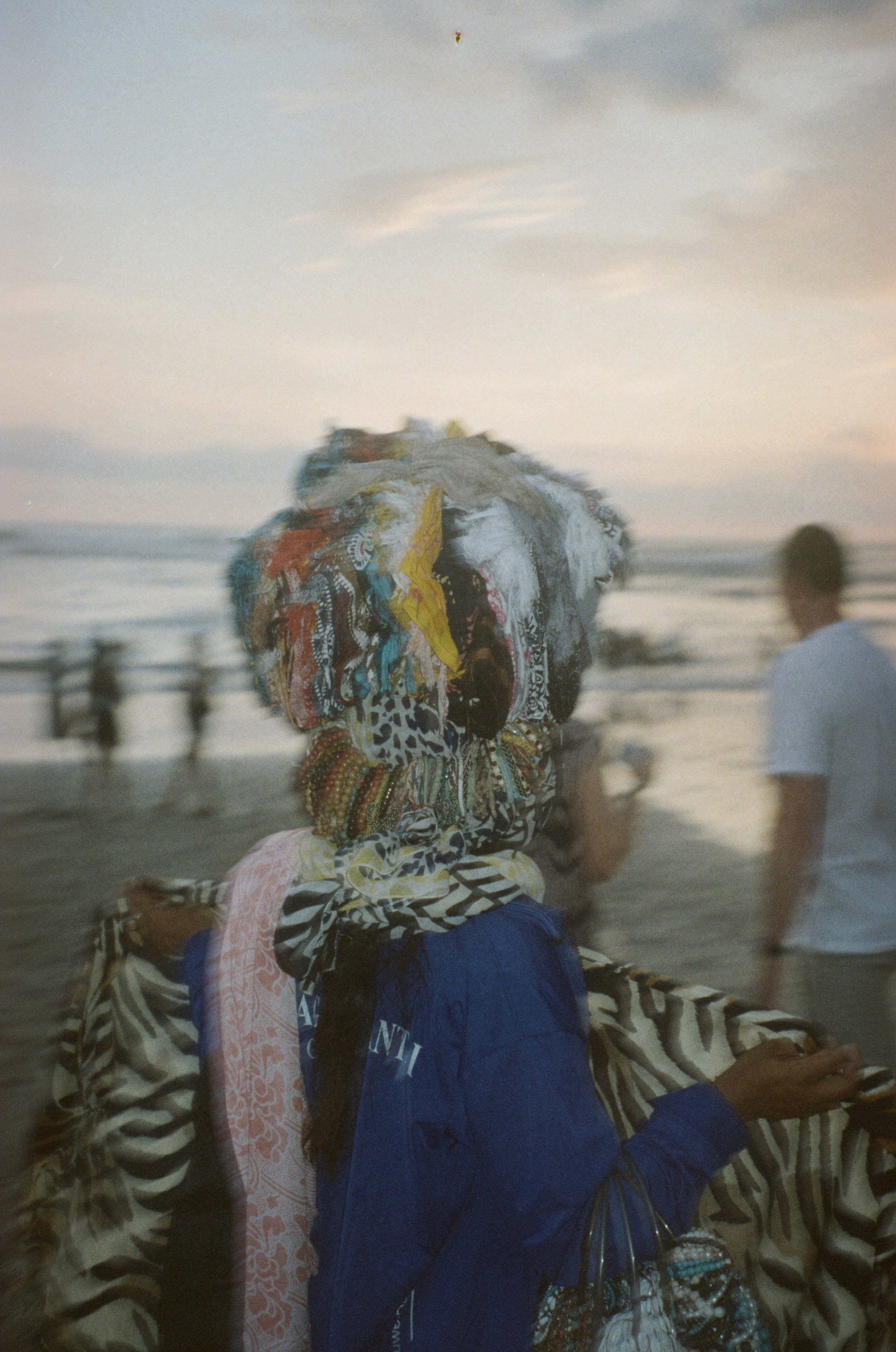 Who u are?. Carolinetru