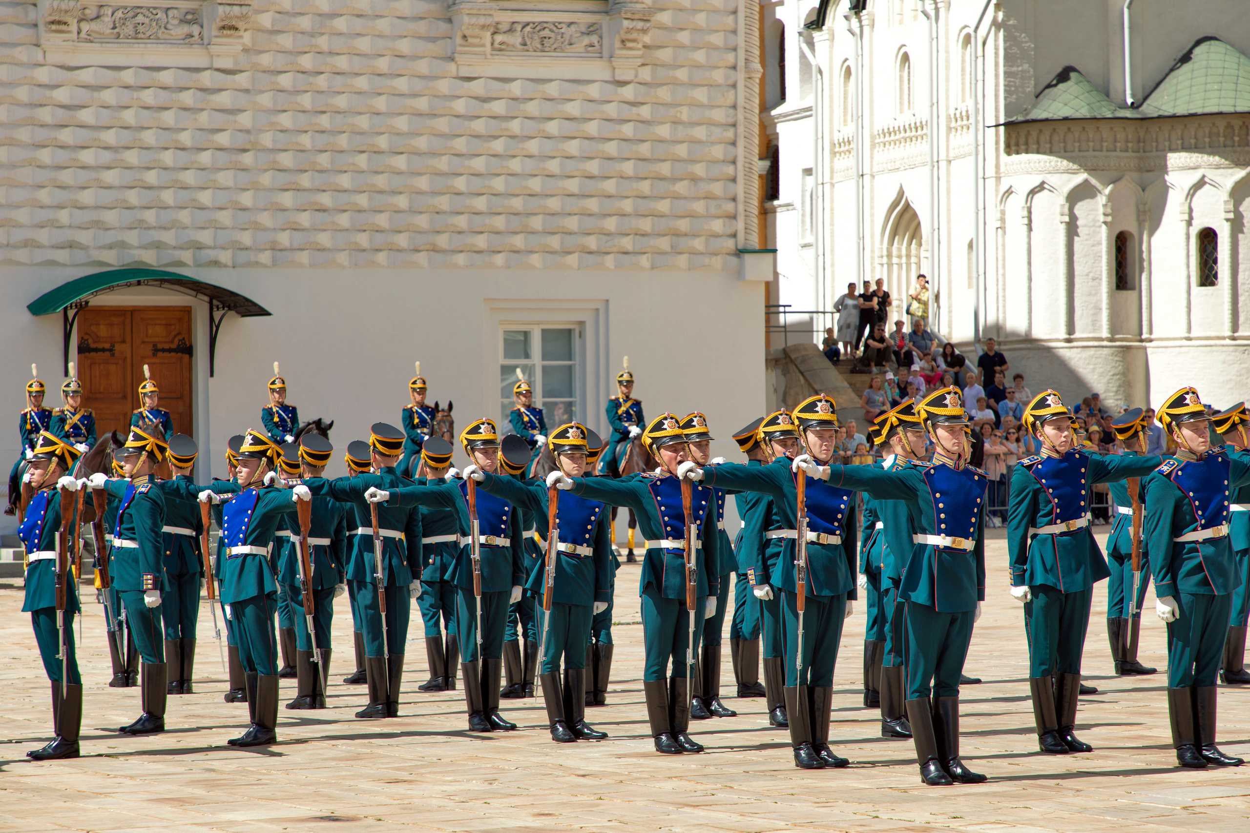 Развод конных и пеших караулов Президентского полка. Фотограф Валерия Скиба Москва, Краснодар, СПБ