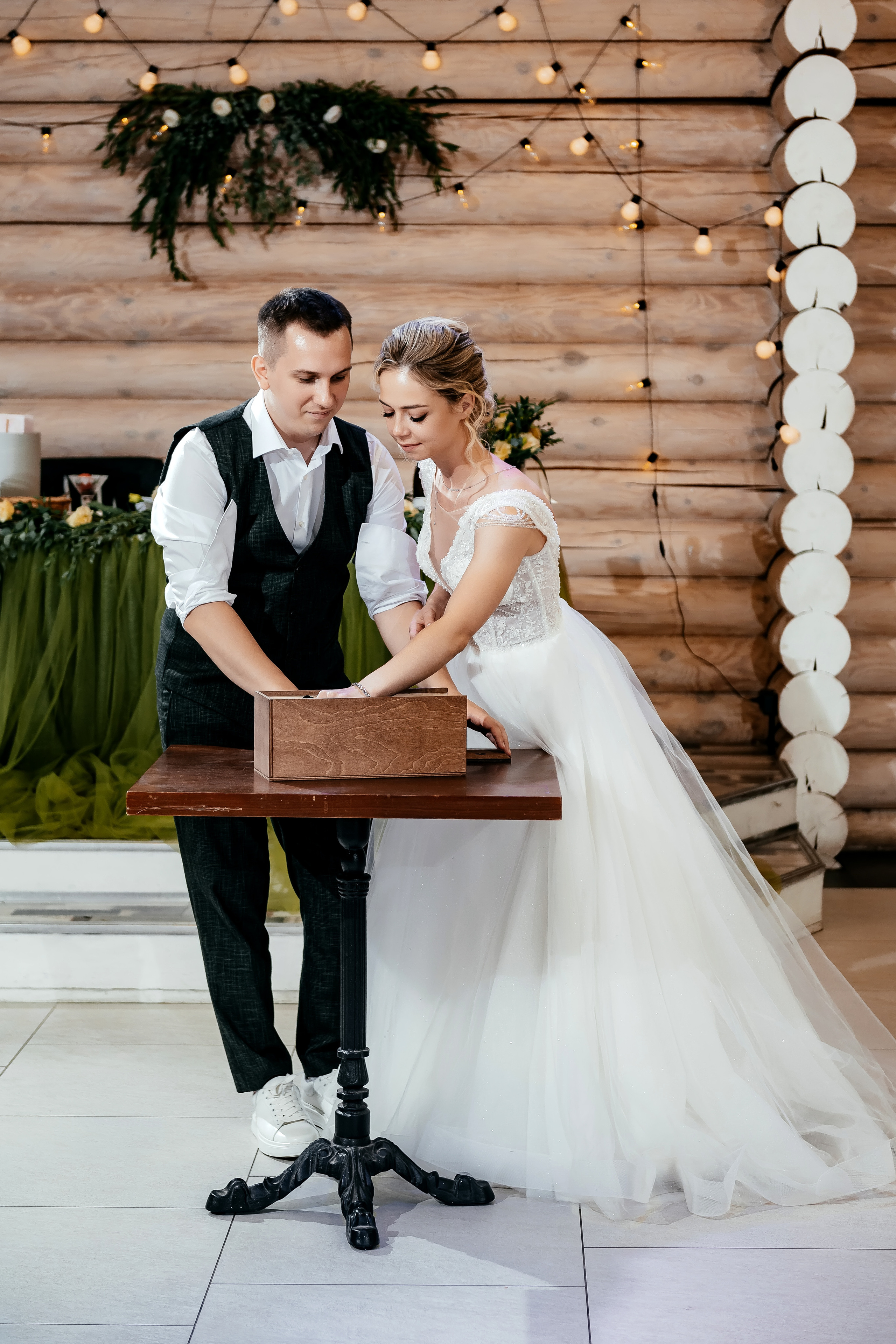 Евгений + Ольга, Щёлково, Загородный клуб «Барин». Свадебный и семейный фотограф Виктория Носачёва. Щелково, Москва и МО