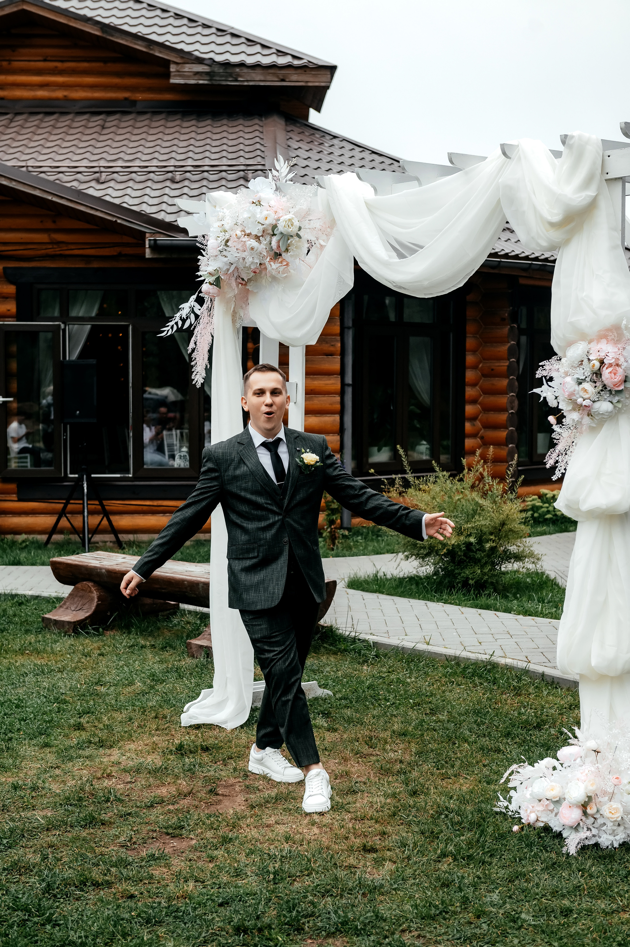 Евгений + Ольга, Щёлково, Загородный клуб «Барин». Свадебный и семейный фотограф Виктория Носачёва. Щелково, Москва и МО