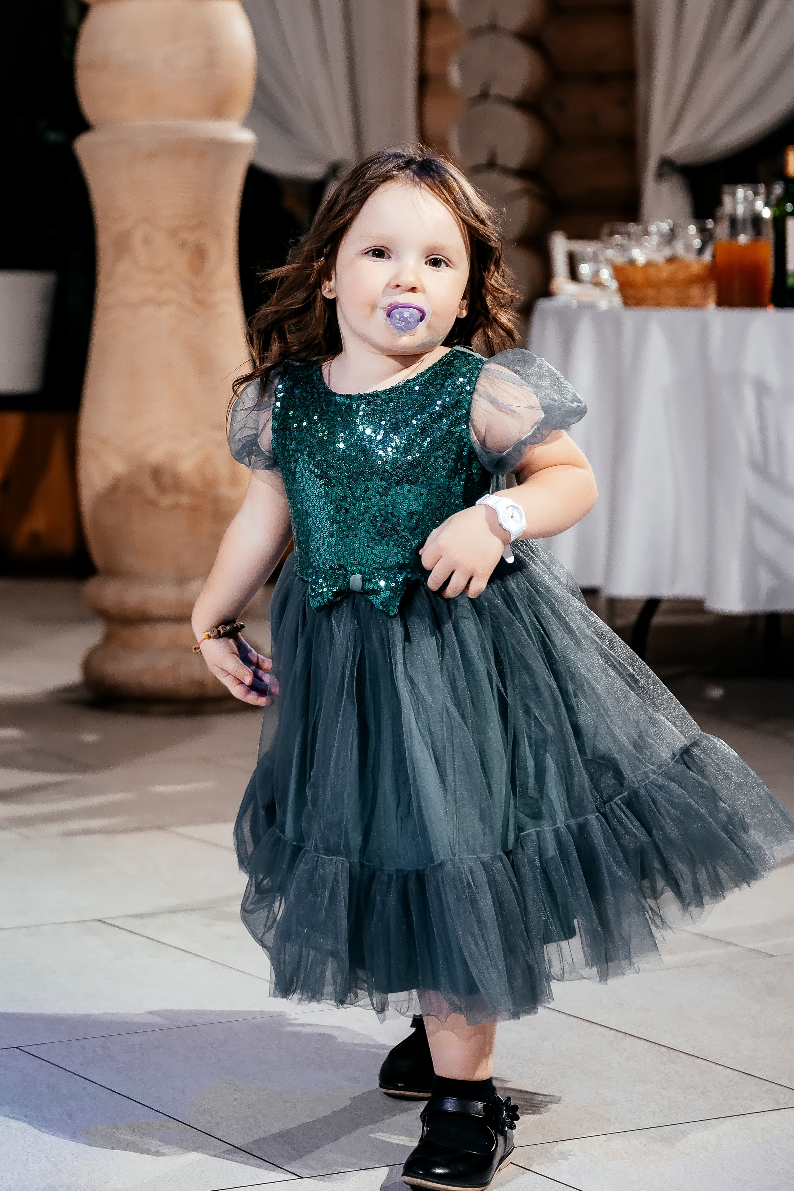 Евгений + Ольга, Щёлково, Загородный клуб «Барин». Свадебный и семейный фотограф Виктория Носачёва. Щелково, Москва и МО