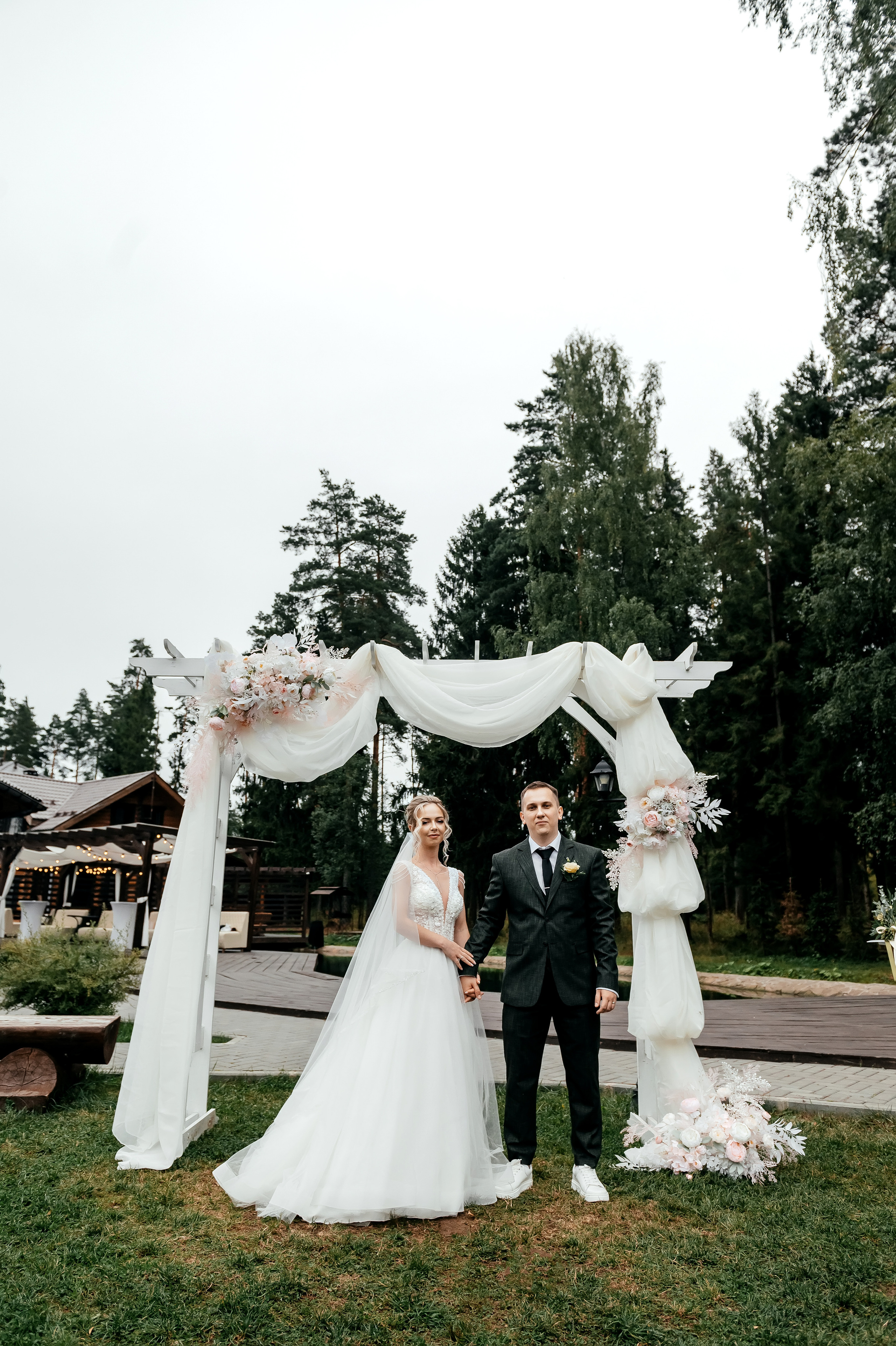 Евгений + Ольга, Щёлково, Загородный клуб «Барин». Свадебный и семейный фотограф Виктория Носачёва. Щелково, Москва и МО