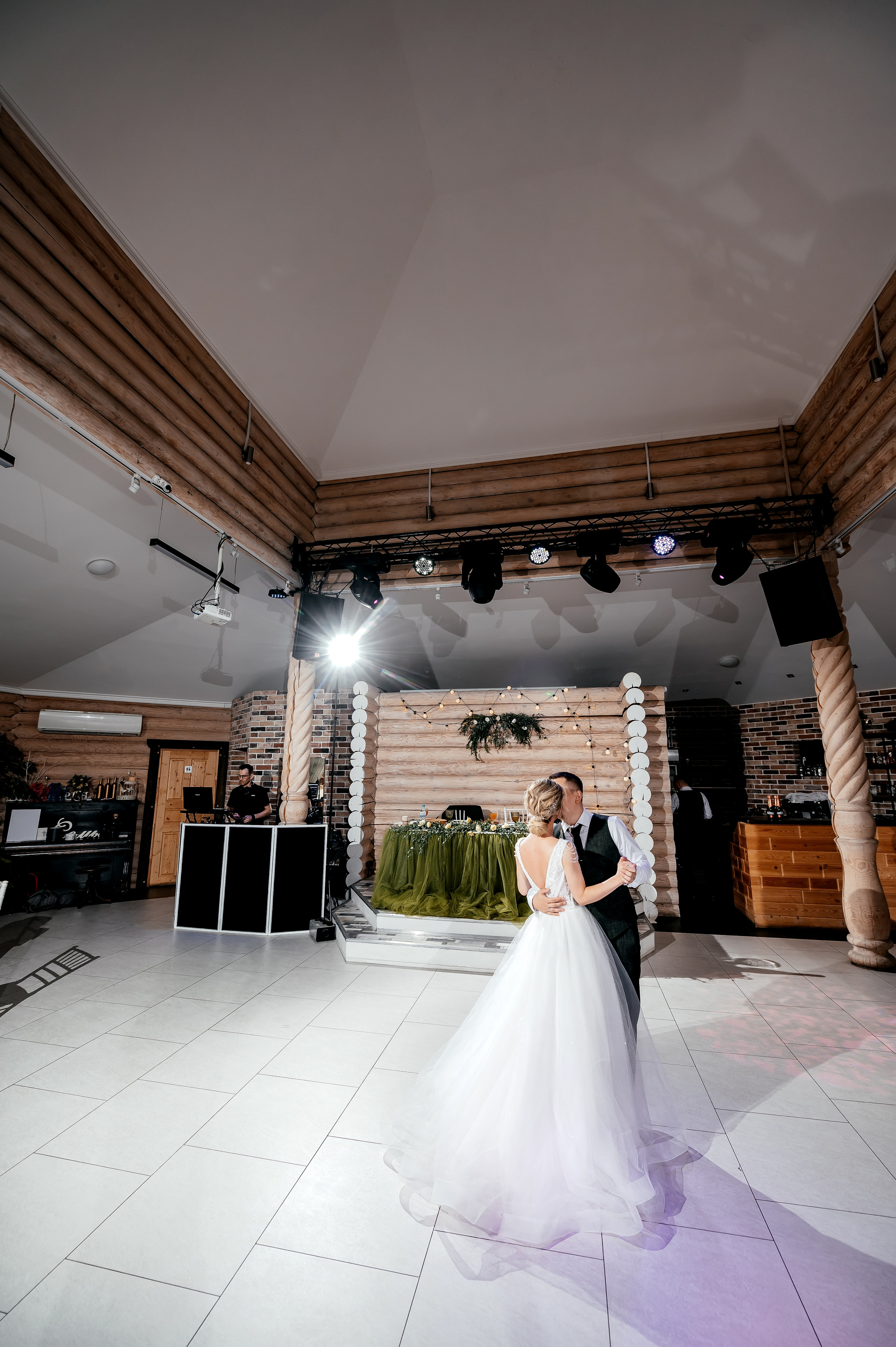 Евгений + Ольга, Щёлково, Загородный клуб «Барин». Свадебный и семейный фотограф Виктория Носачёва. Щелково, Москва и МО