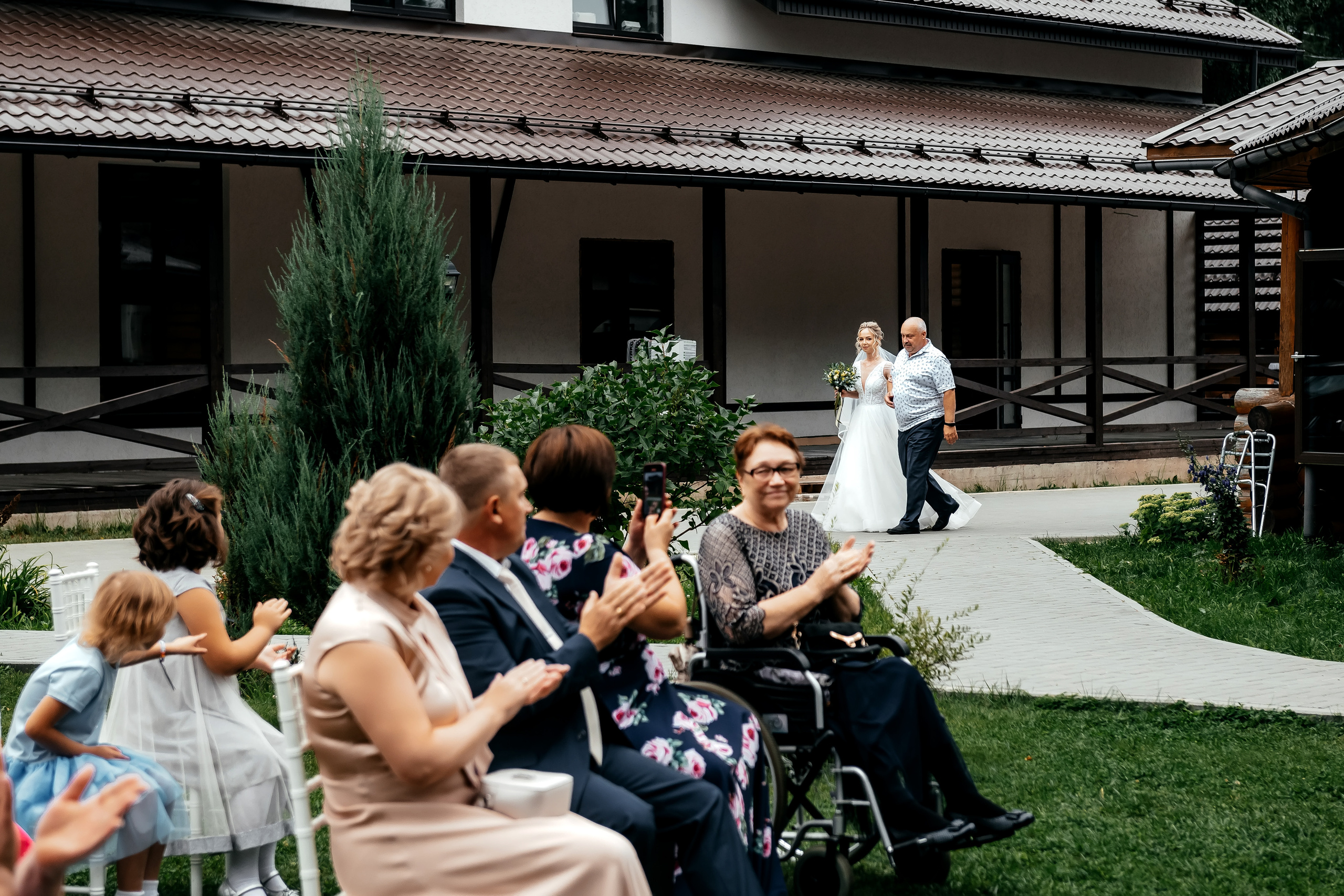 Евгений + Ольга, Щёлково, Загородный клуб «Барин». Свадебный и семейный фотограф Виктория Носачёва. Щелково, Москва и МО